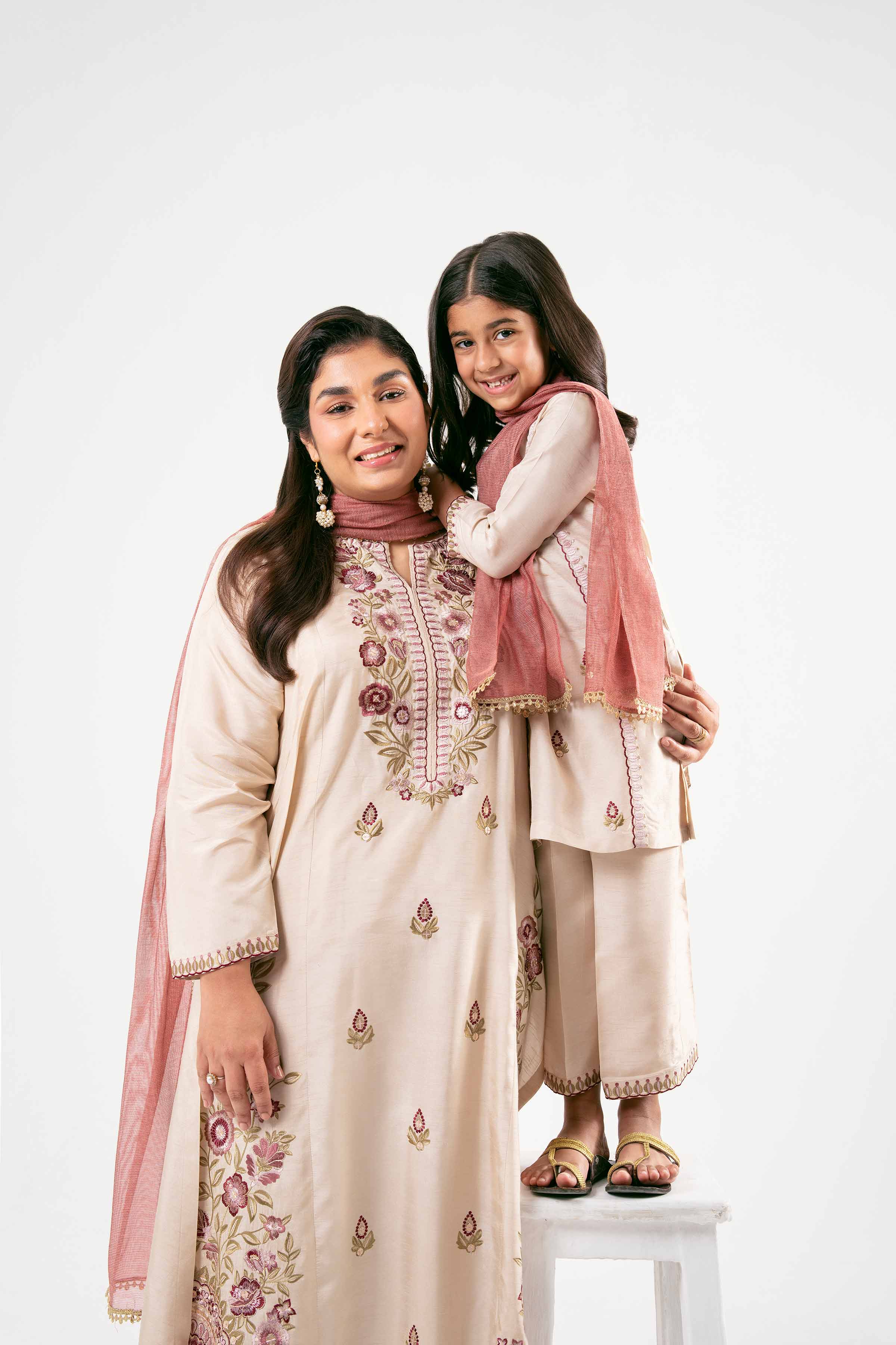 3 Piece - Embroidered Suit - PMD25-14 D