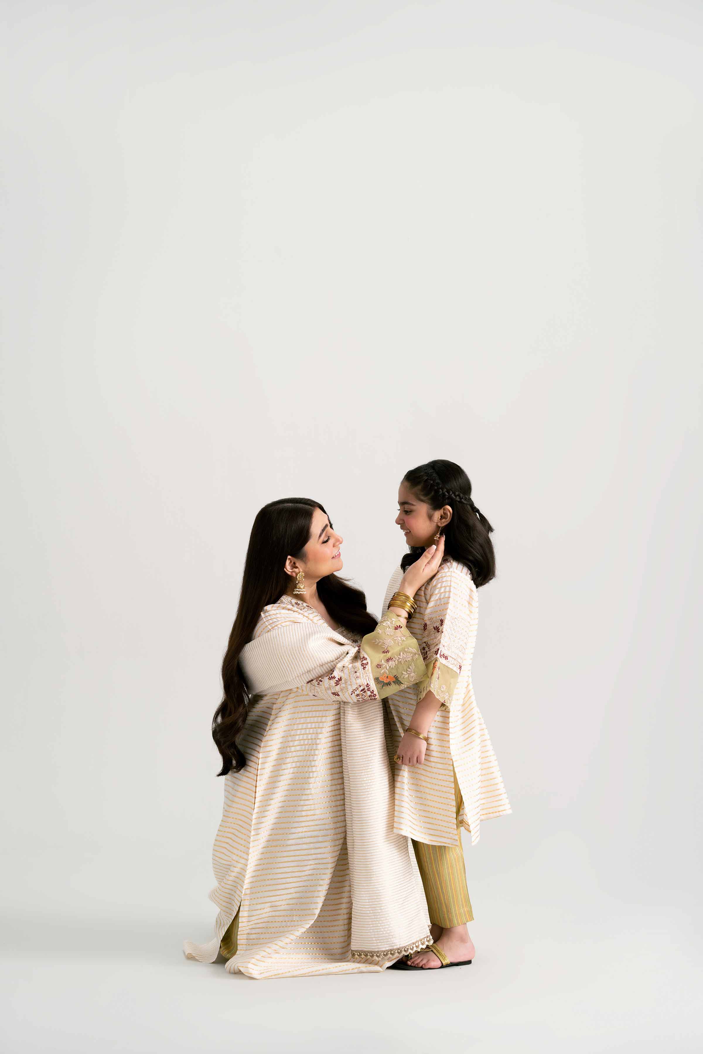 3 Piece - Embroidered Suit - PMD25-15 D