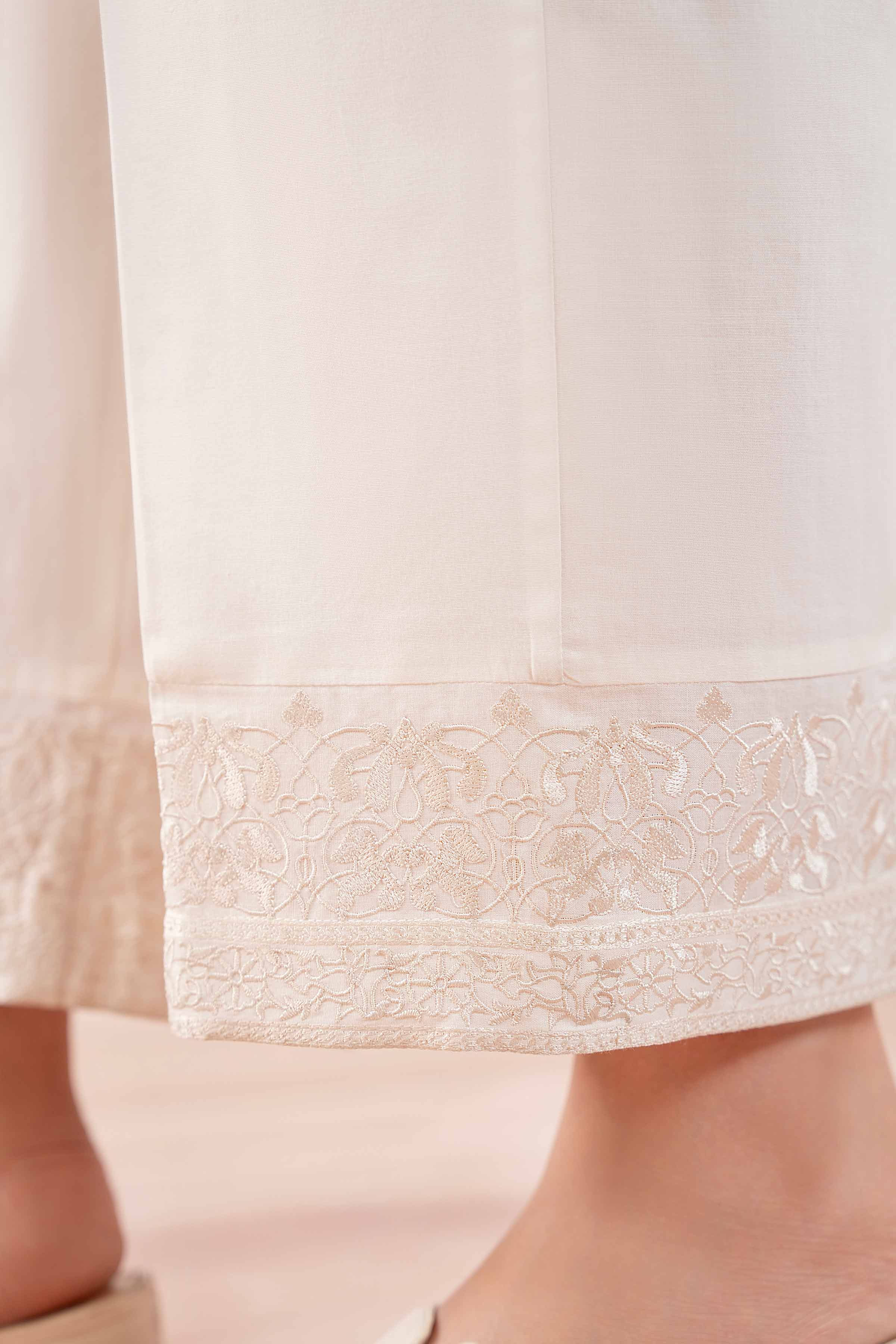 Embroidered Trousers - PS25-105