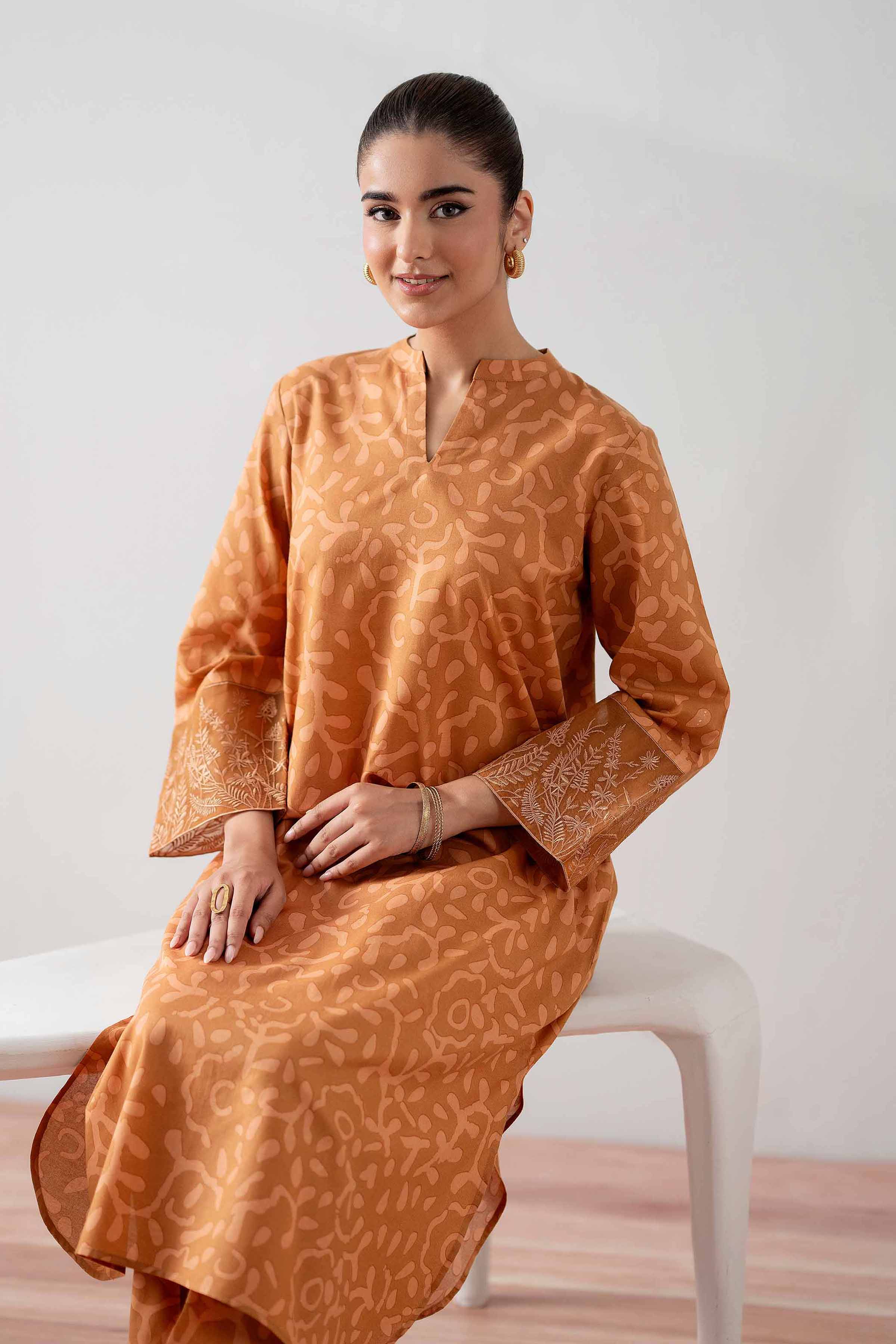 2 Piece - Printed Embroidered Suit - PS25-137