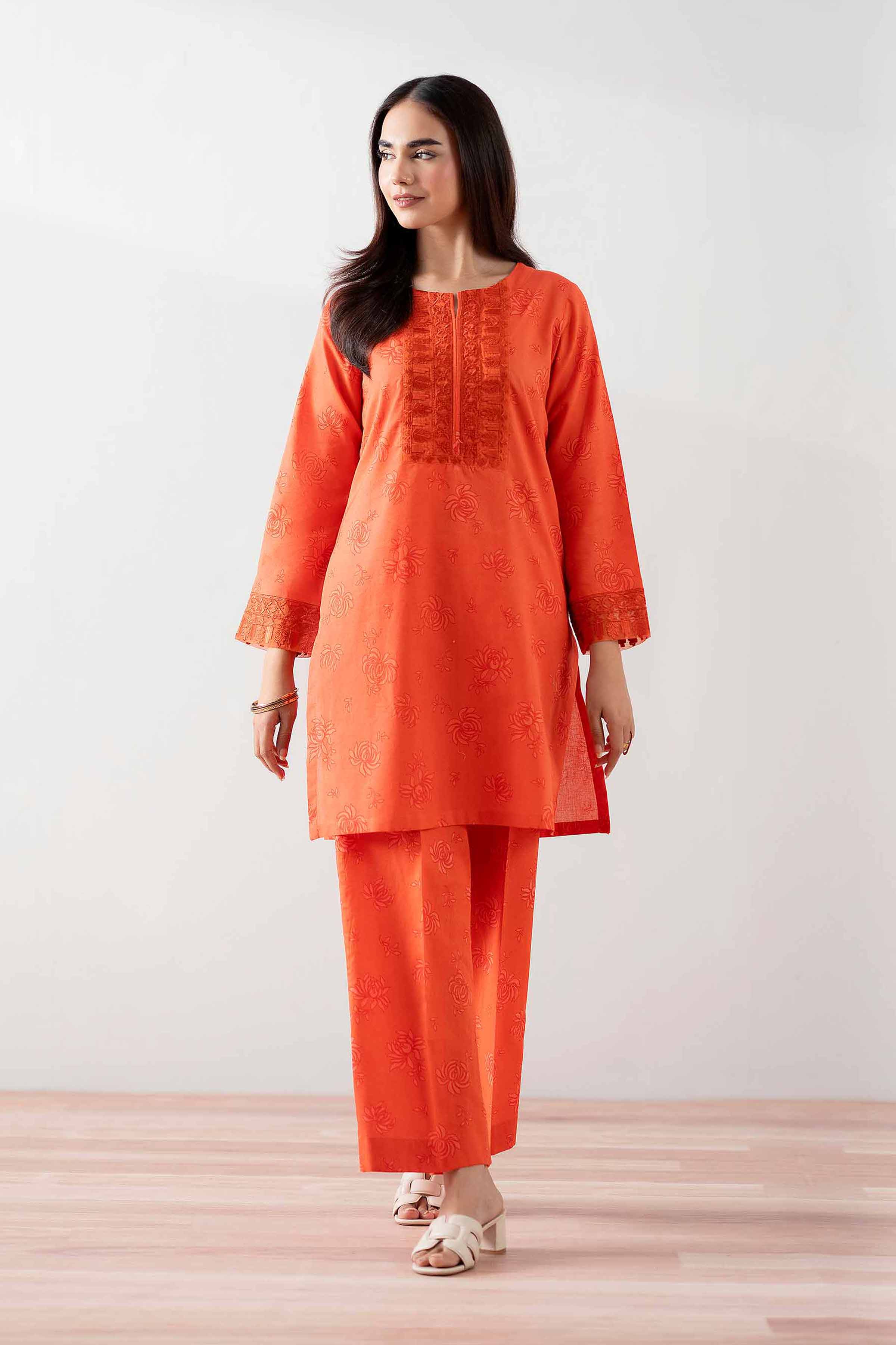 2 Piece - Printed Embroidered Suit - PS25-170