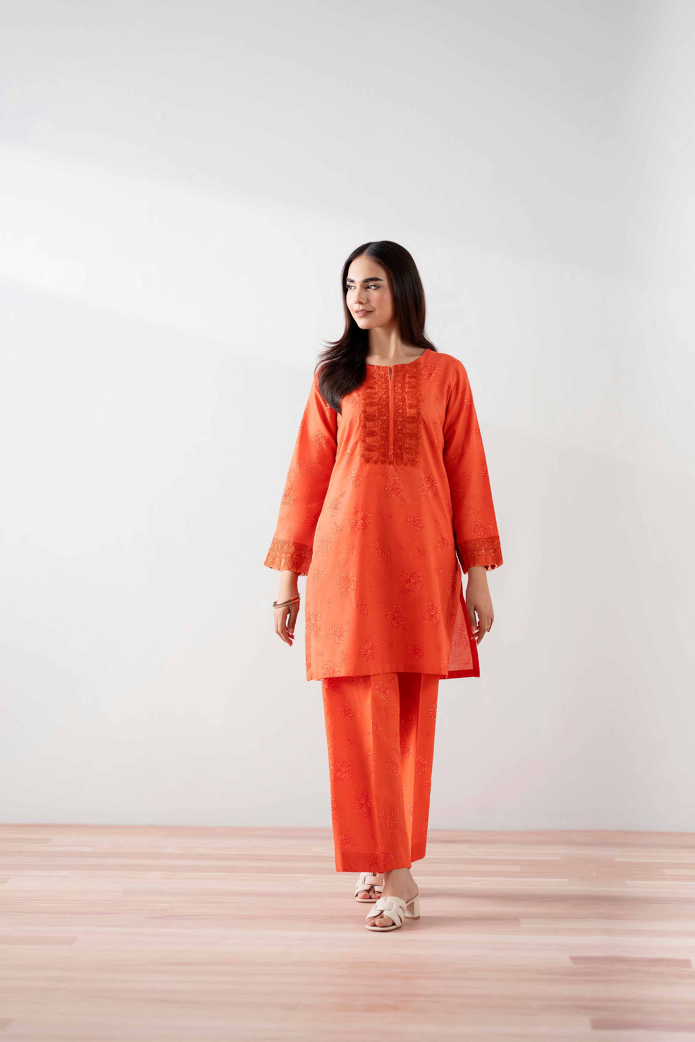 2 Piece - Printed Embroidered Suit - PS25-170