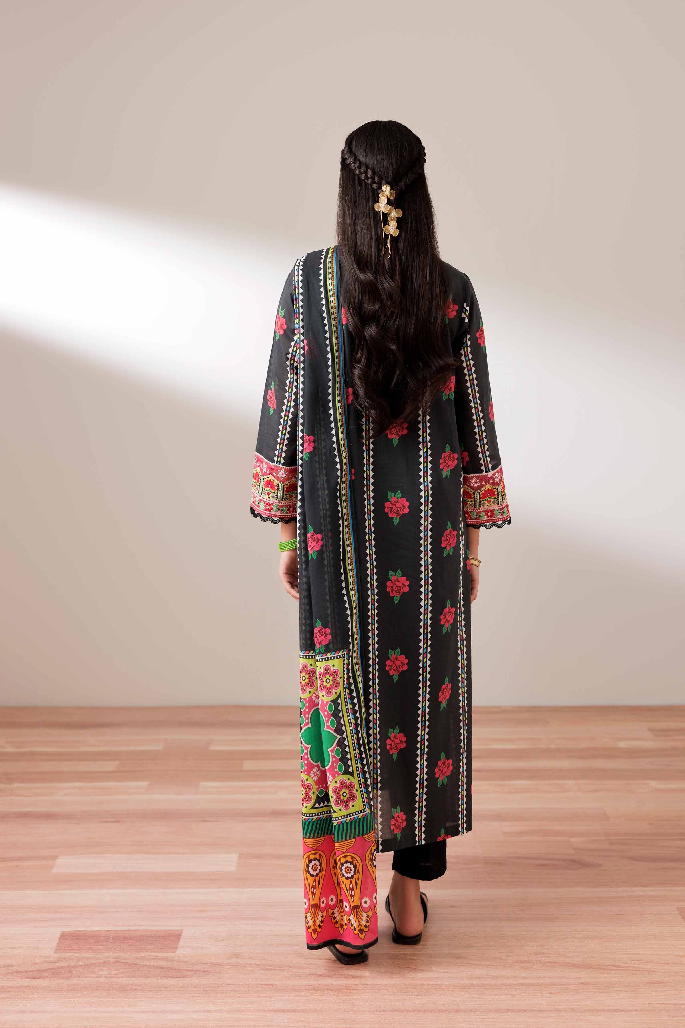NISHATUAE - Black Embroidered Lawn 2-piece Ready to wear Dress