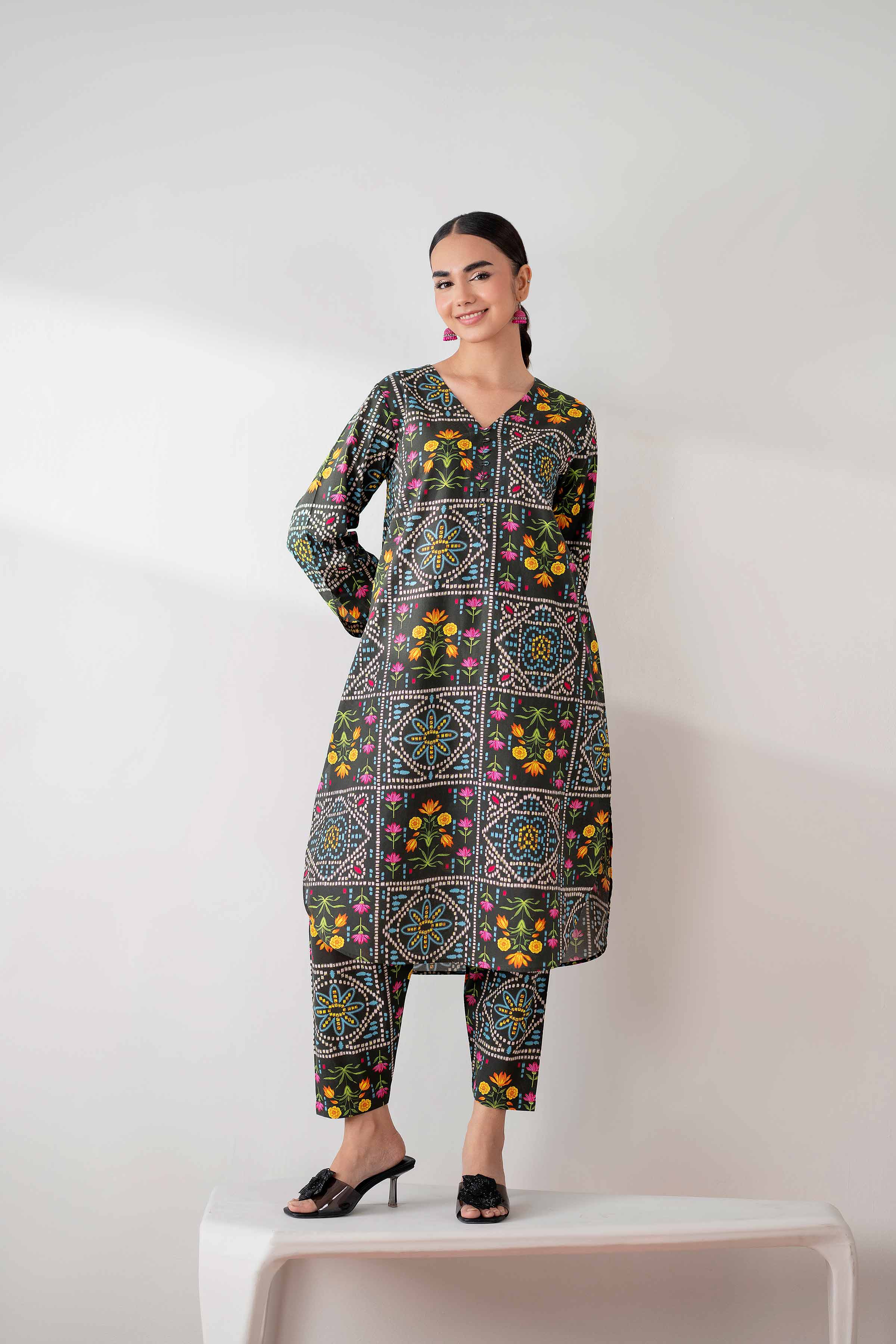2 Piece - Printed Suit - PS25-225