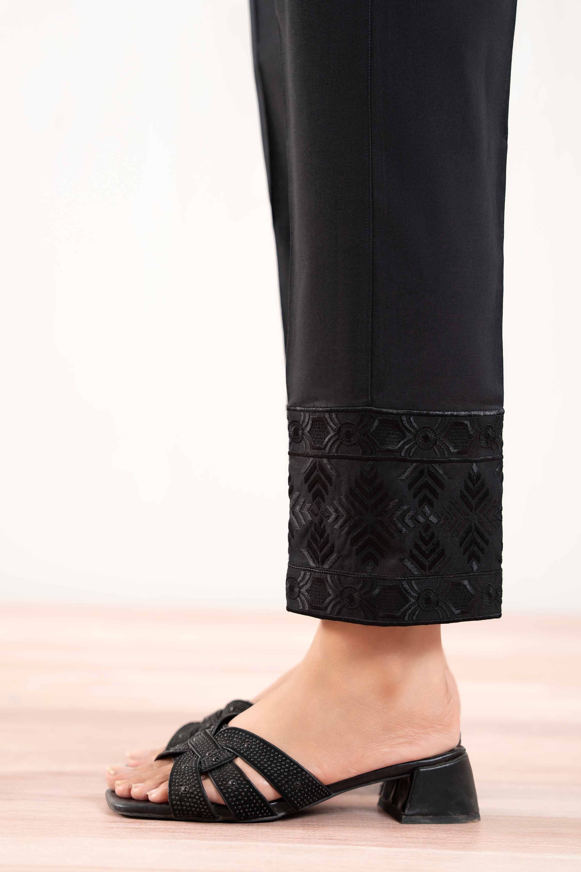 Embroidered Trousers - PS25-246
