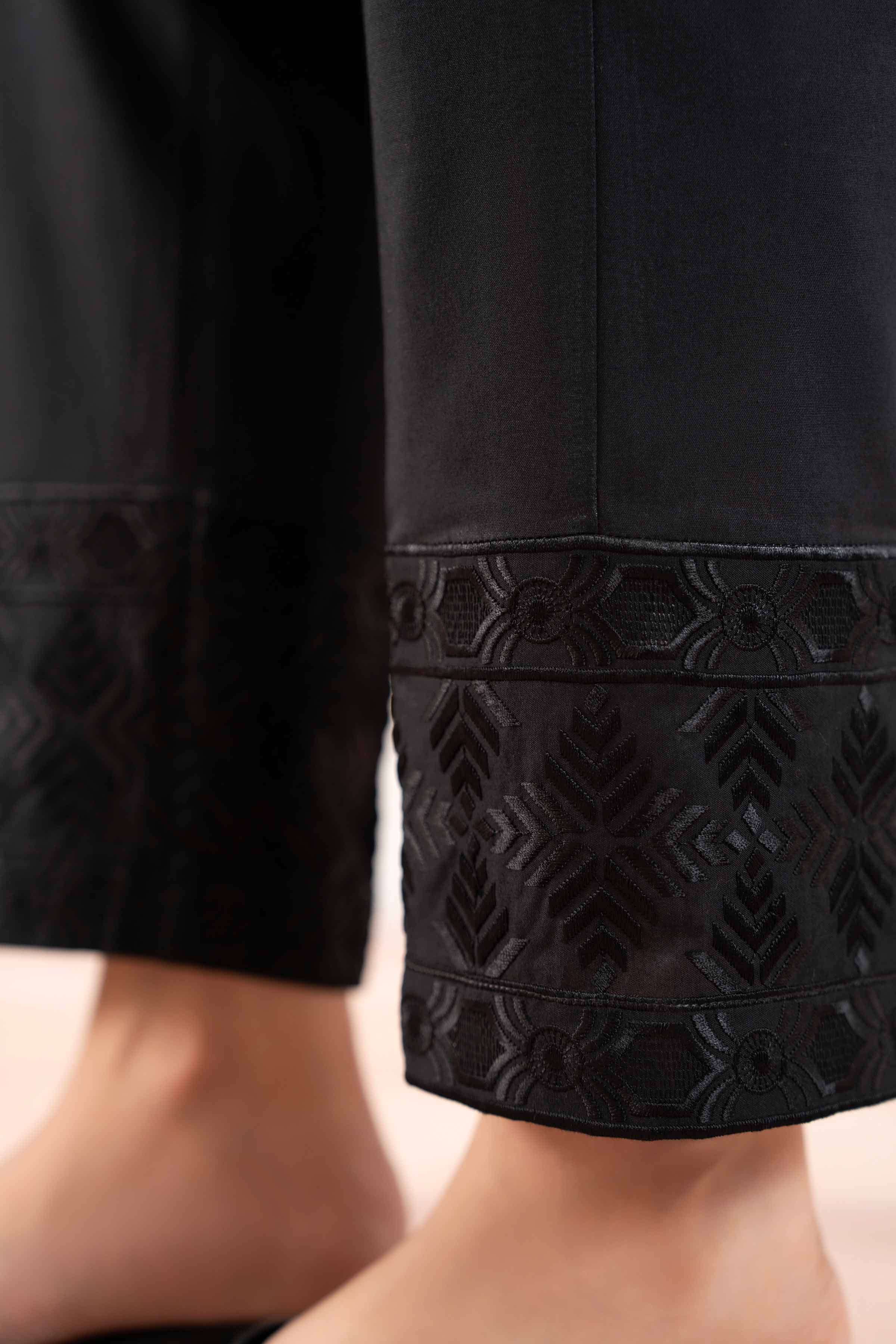 Embroidered Trousers - PS25-246
