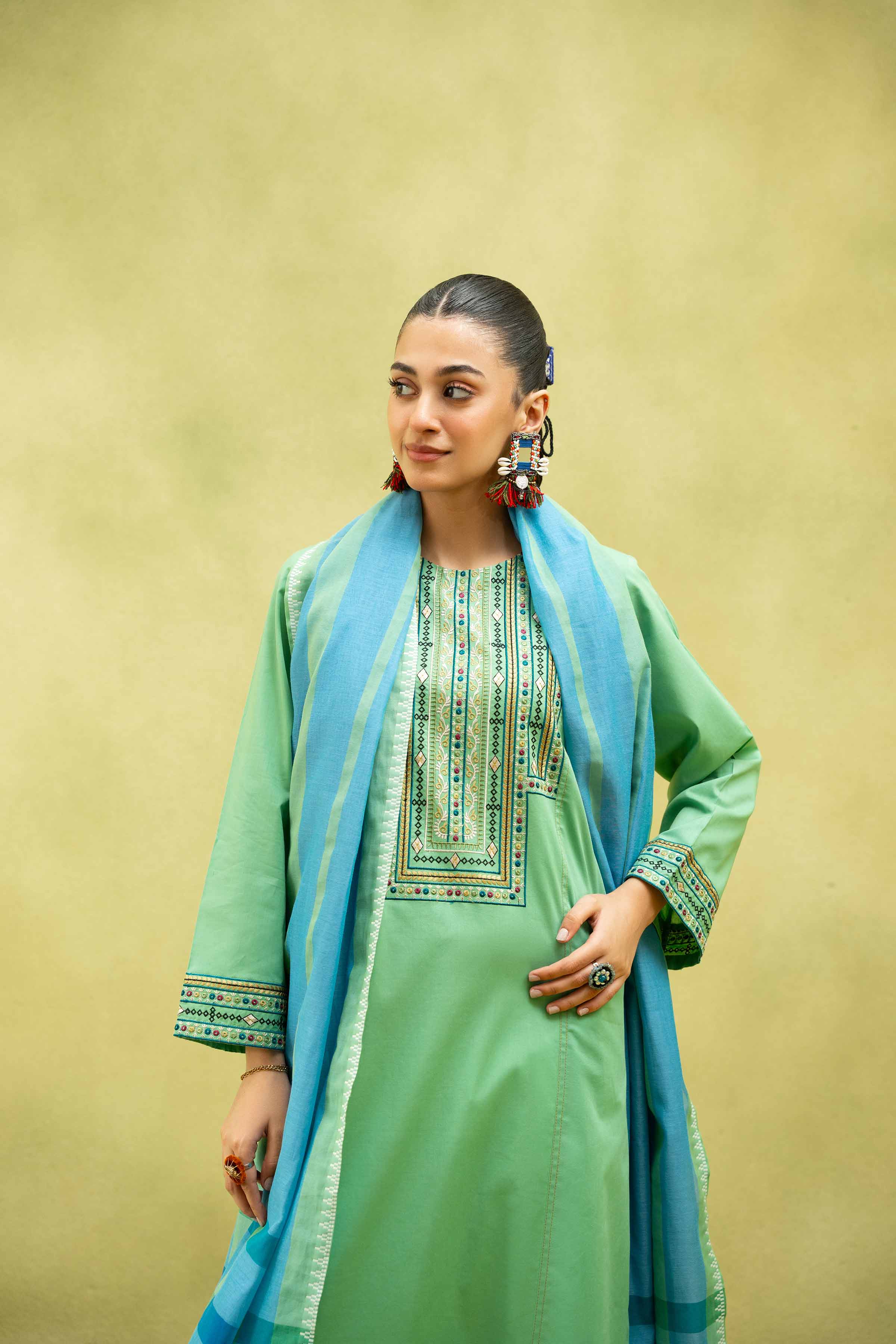 2 Piece - Embroidered Suit - PS25-92