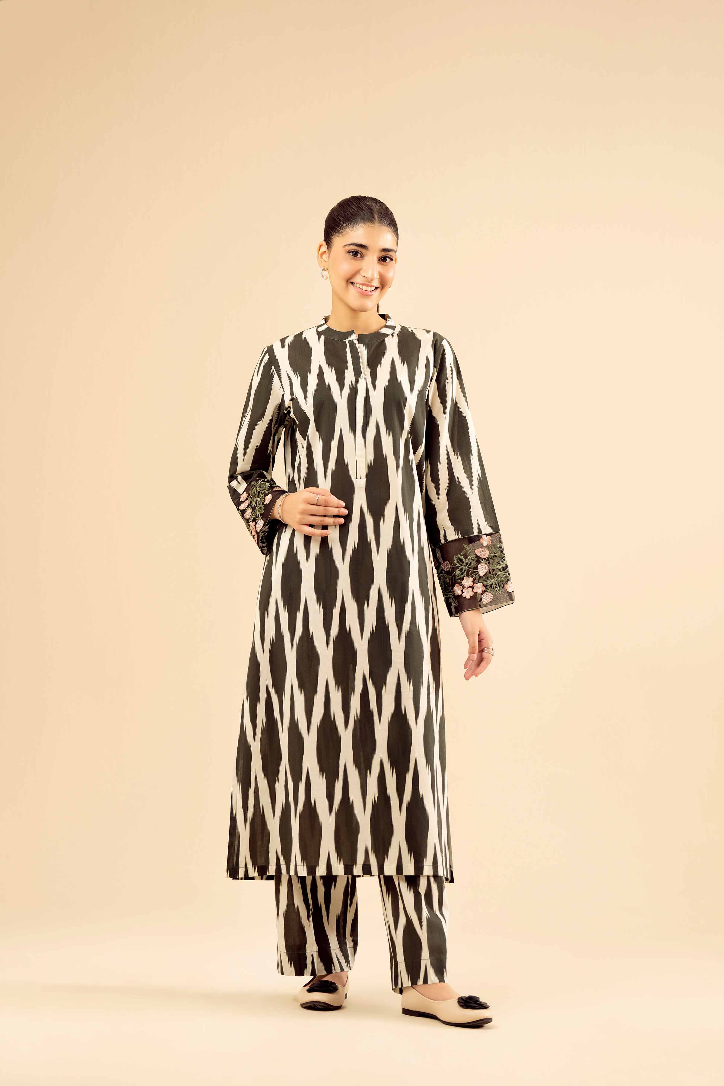 NISHATUAE - Black Embroidered Cambric 2-piece Ready to wear Dress