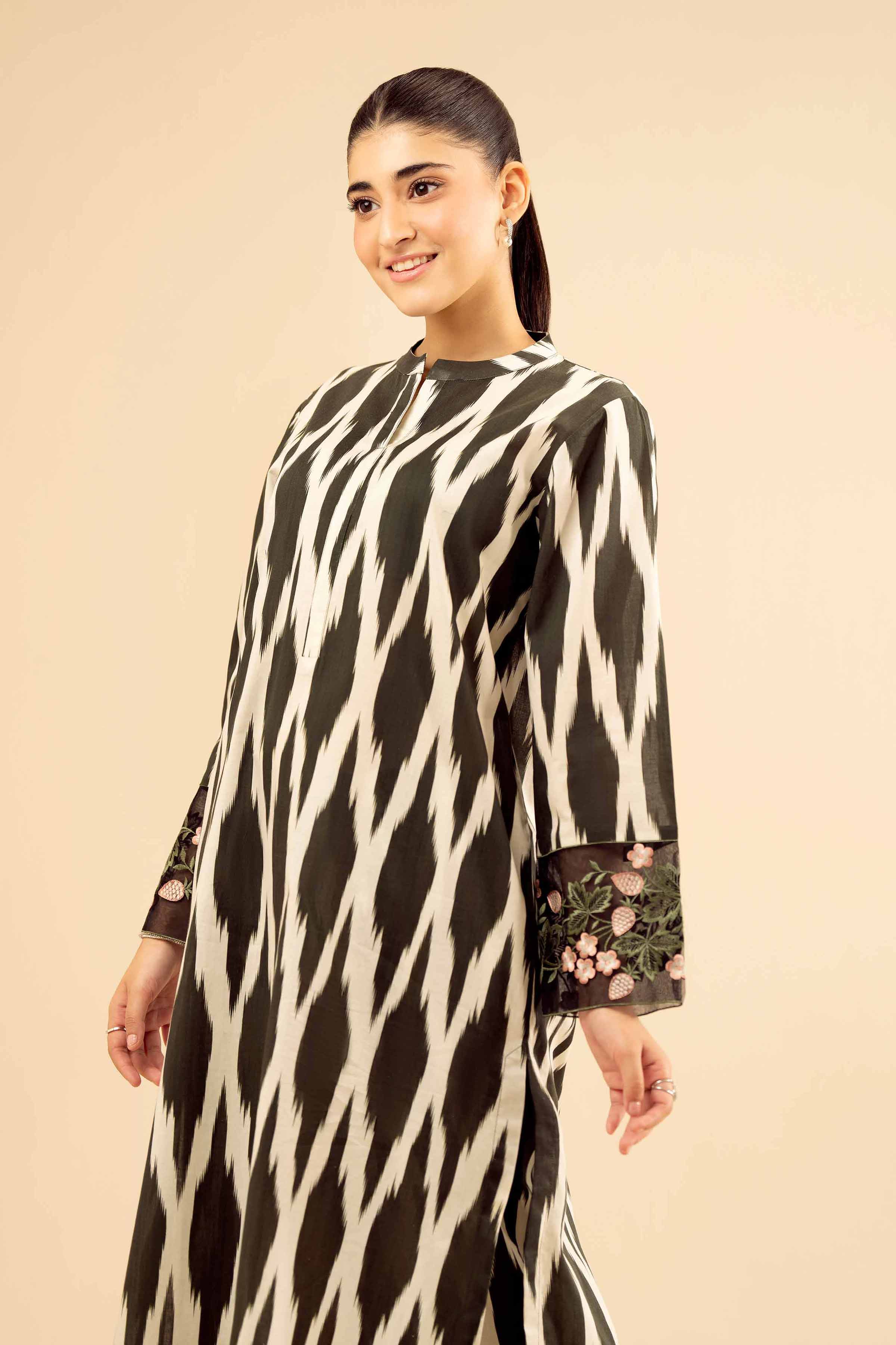 NISHATUAE - Black Embroidered Cambric 2-piece Ready to wear Dress