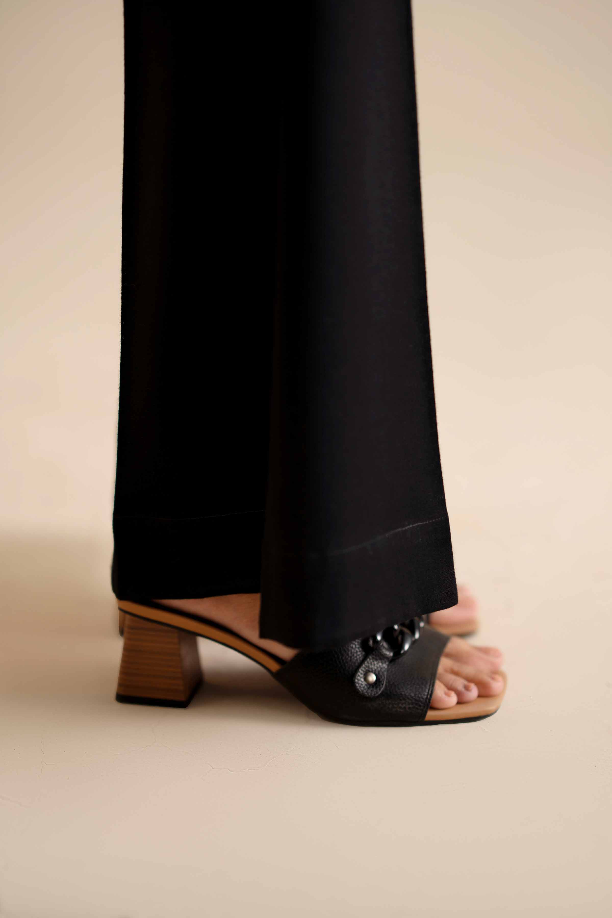 NISHATUAE - Black Solids Karandi Ready to wear Trousers