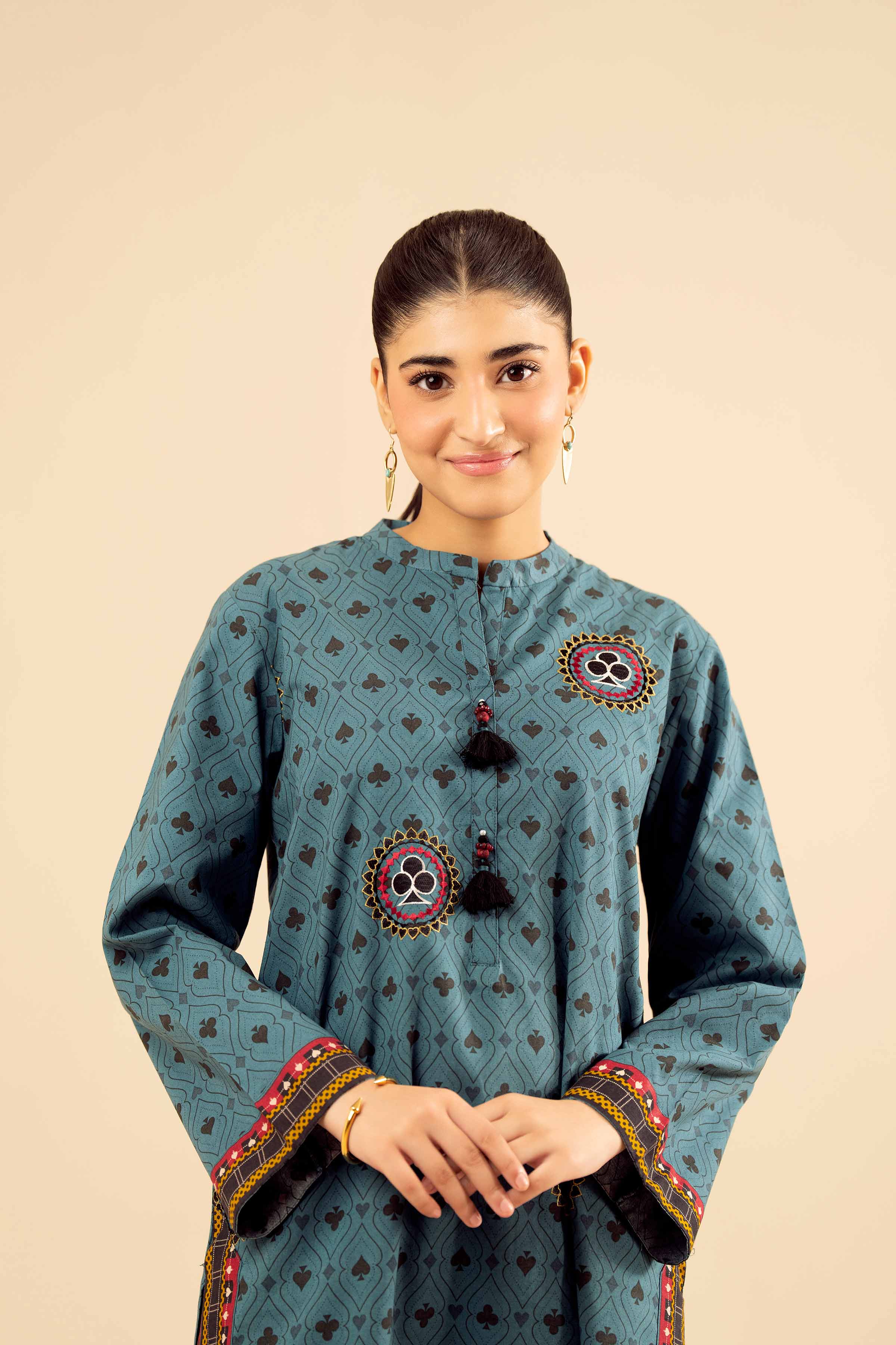 NISHATUAE - Green Embroidered Cambric 2-piece Ready to wear Dress