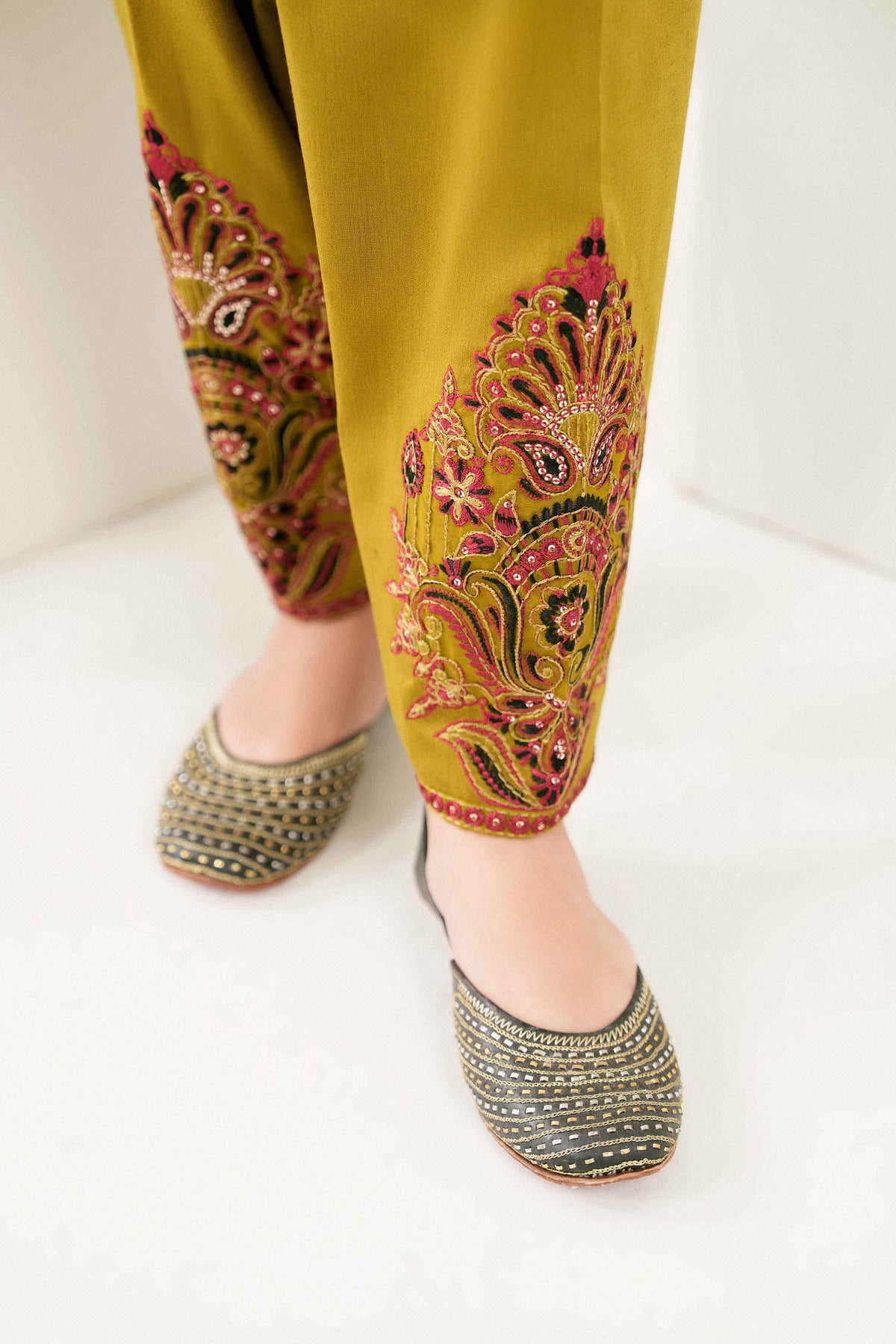 Green 3-Piece Printed Embroidered Suit in Karandi ready-to-wear