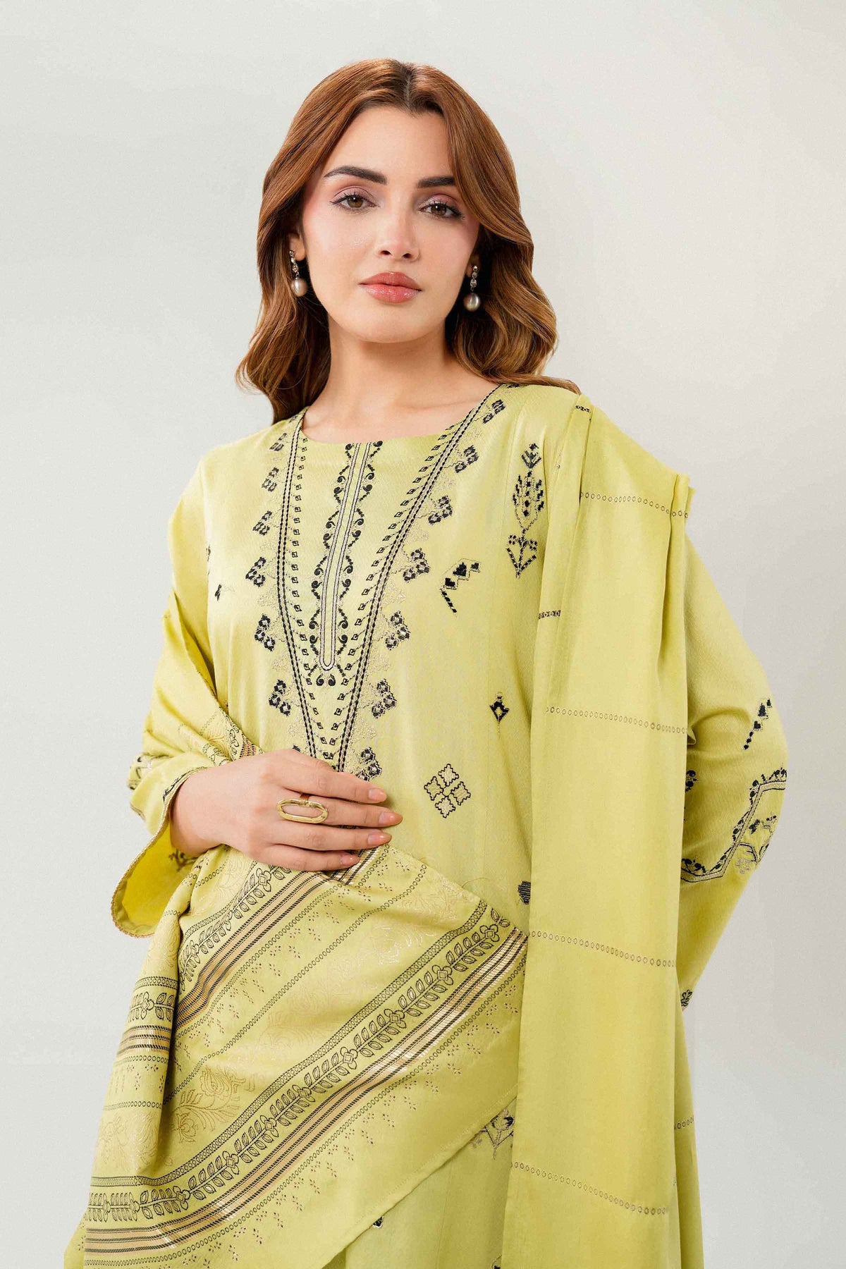 2 Piece - Embroidered Suit - PW25-193
