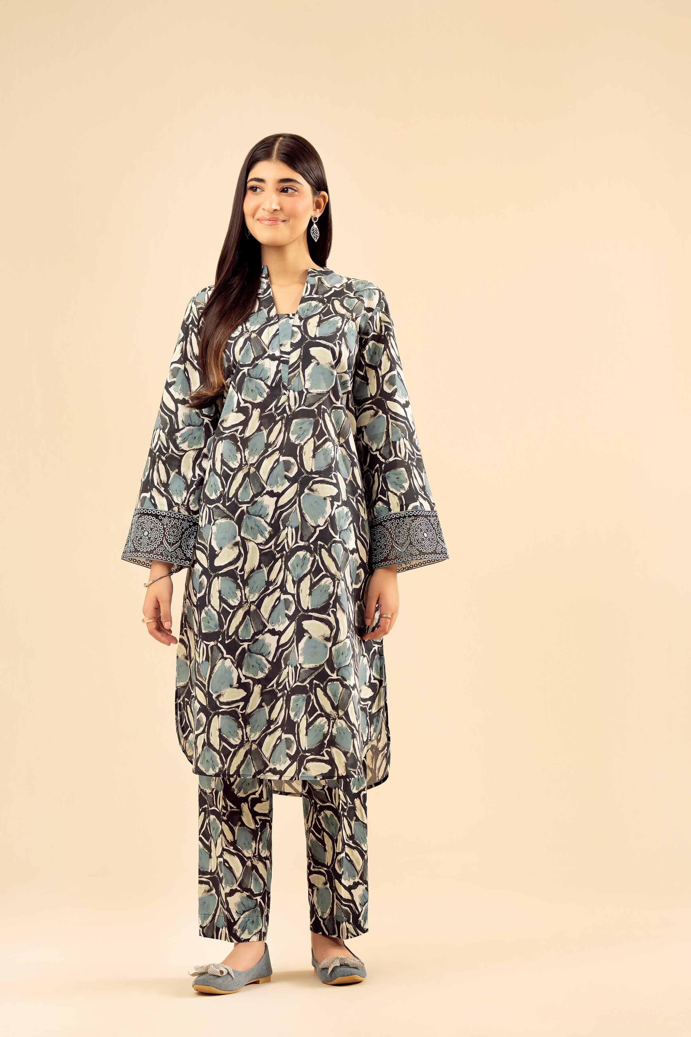 NISHATUAE - Black Embroidered Cambric 2-piece Ready to wear Dress