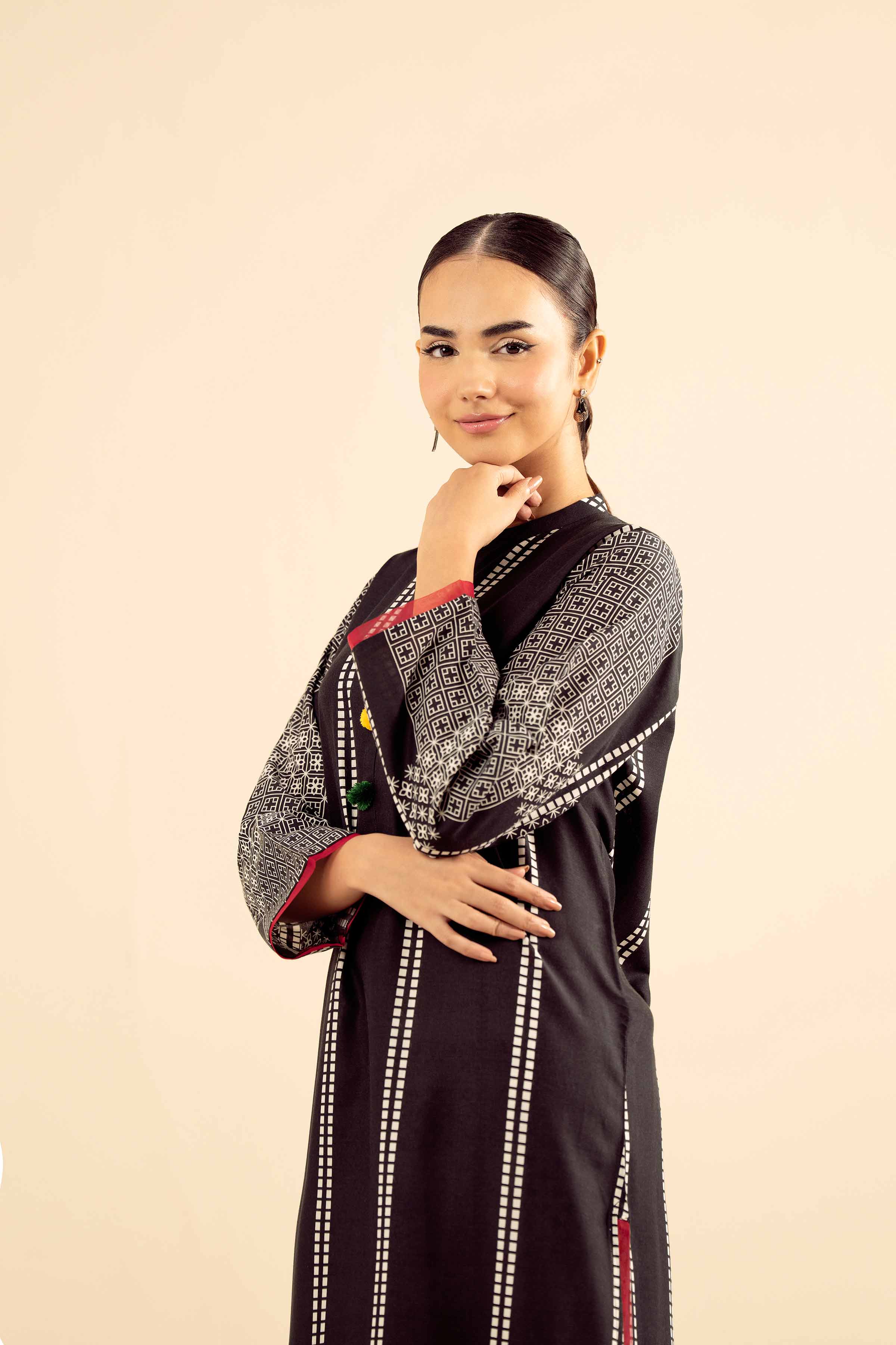 NISHATUAE - Black Embroidered Tropical 2-piece Ready to wear Dress