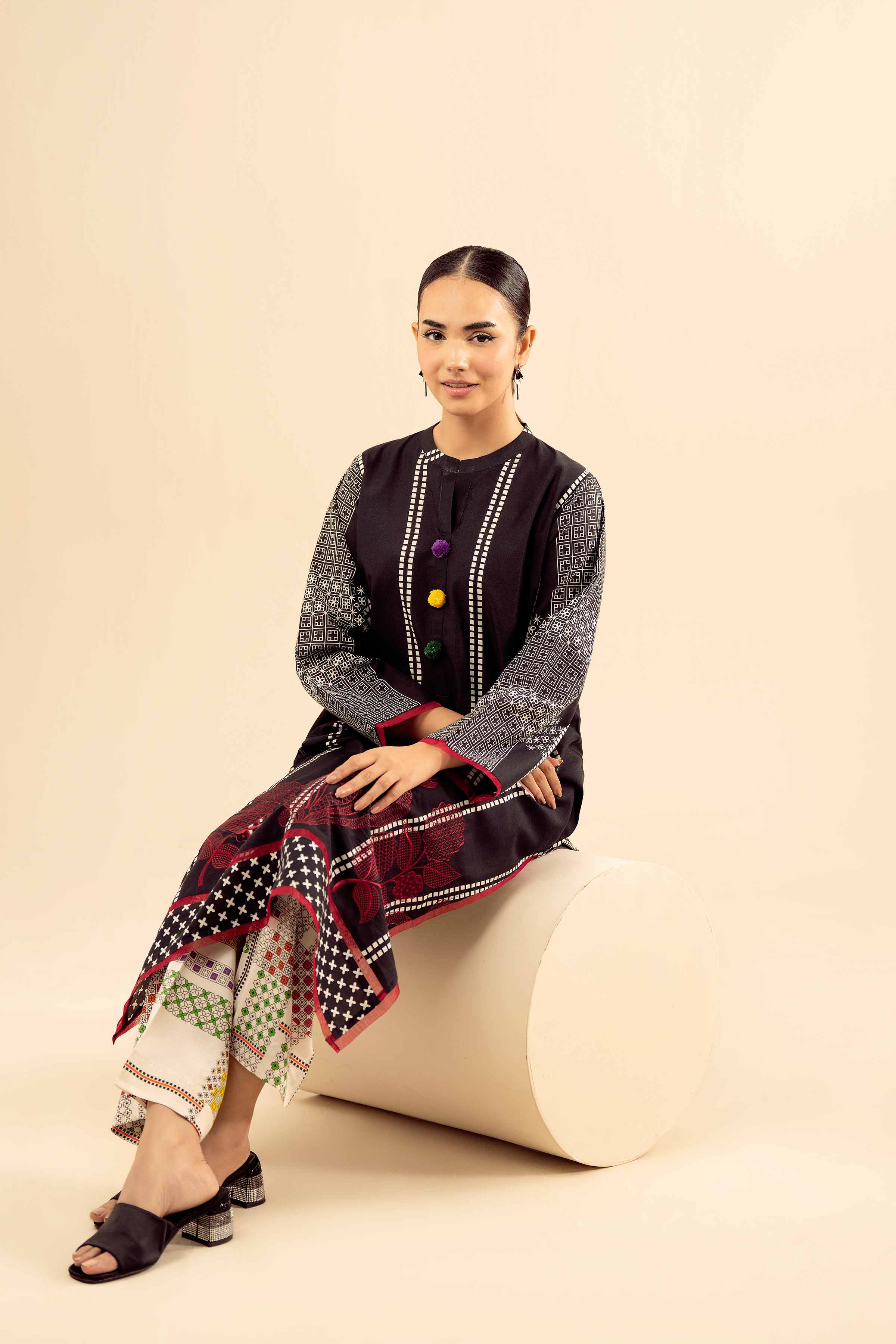 NISHATUAE - Black Embroidered Tropical 2-piece Ready to wear Dress