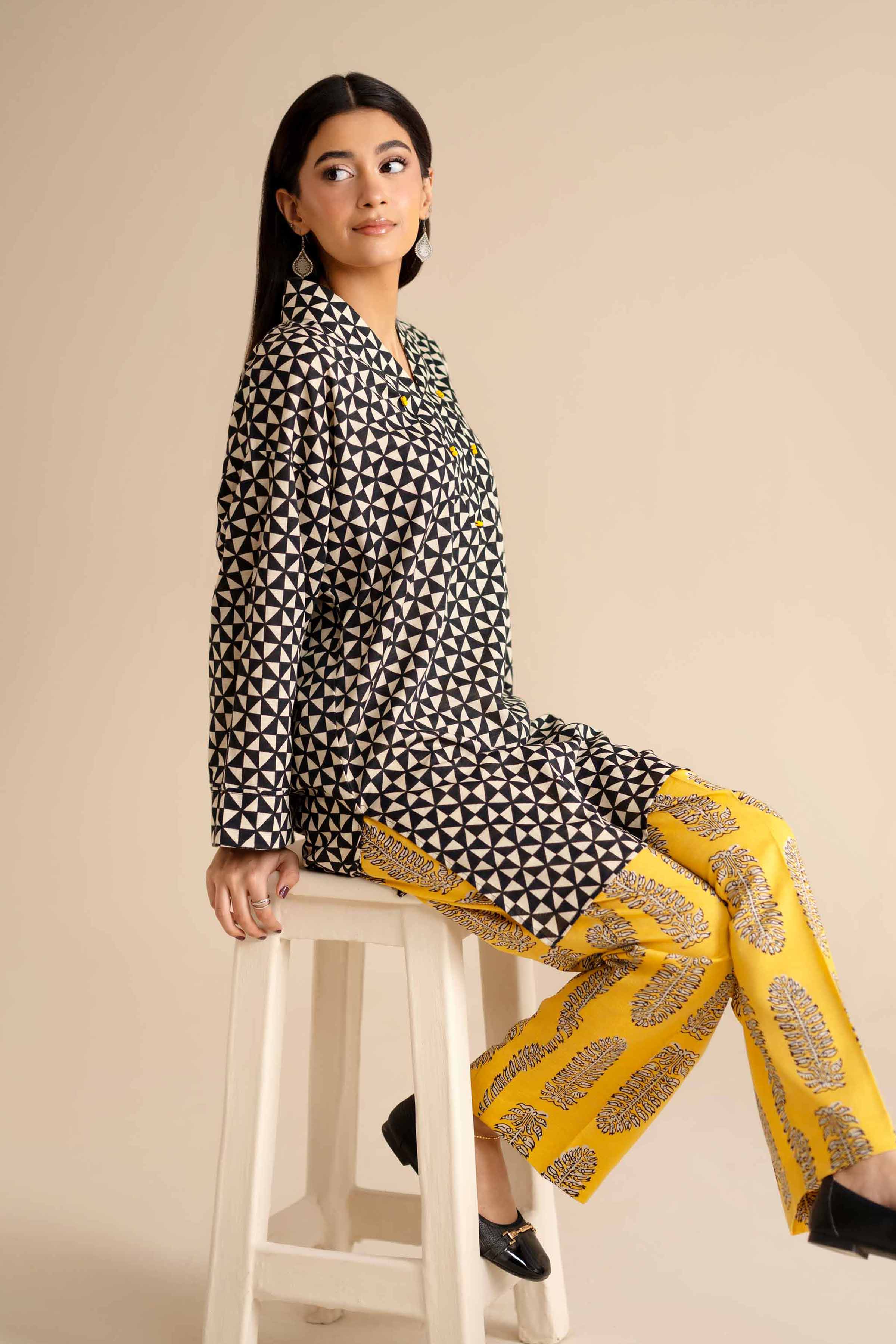 NISHATUAE - Black Solids Karandi 2-piece Ready to wear Dress