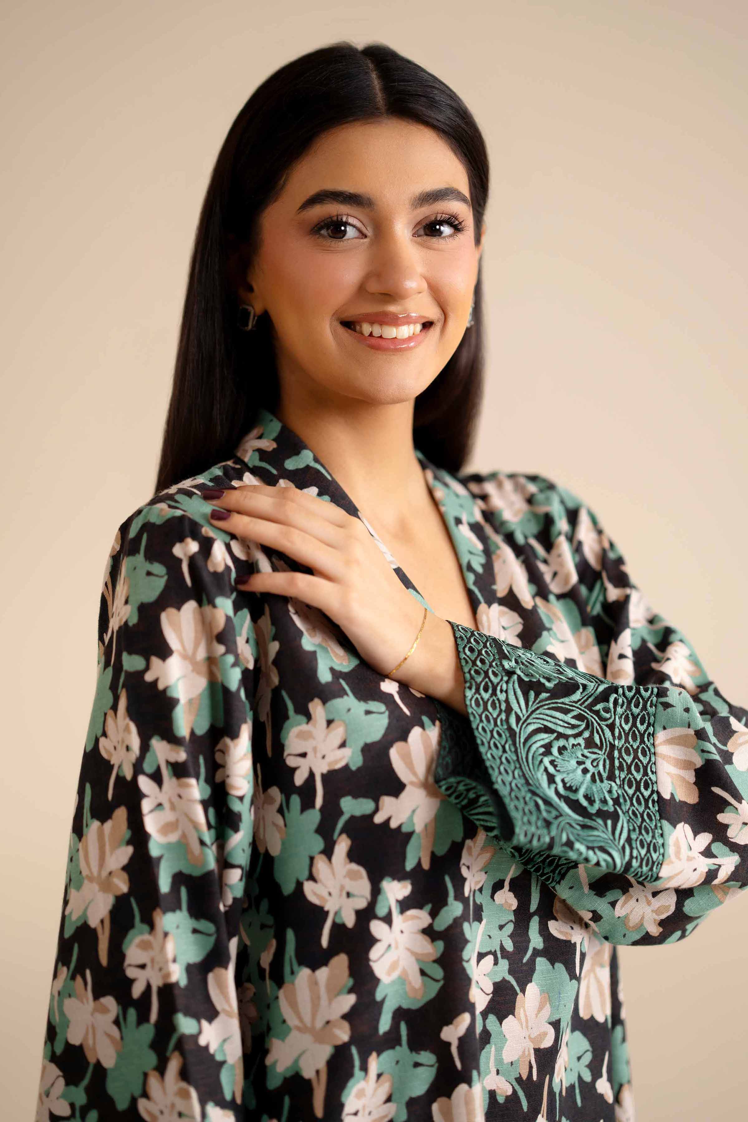 NISHATUAE - Black Embroidered Karandi 2-piece Ready to wear Dress