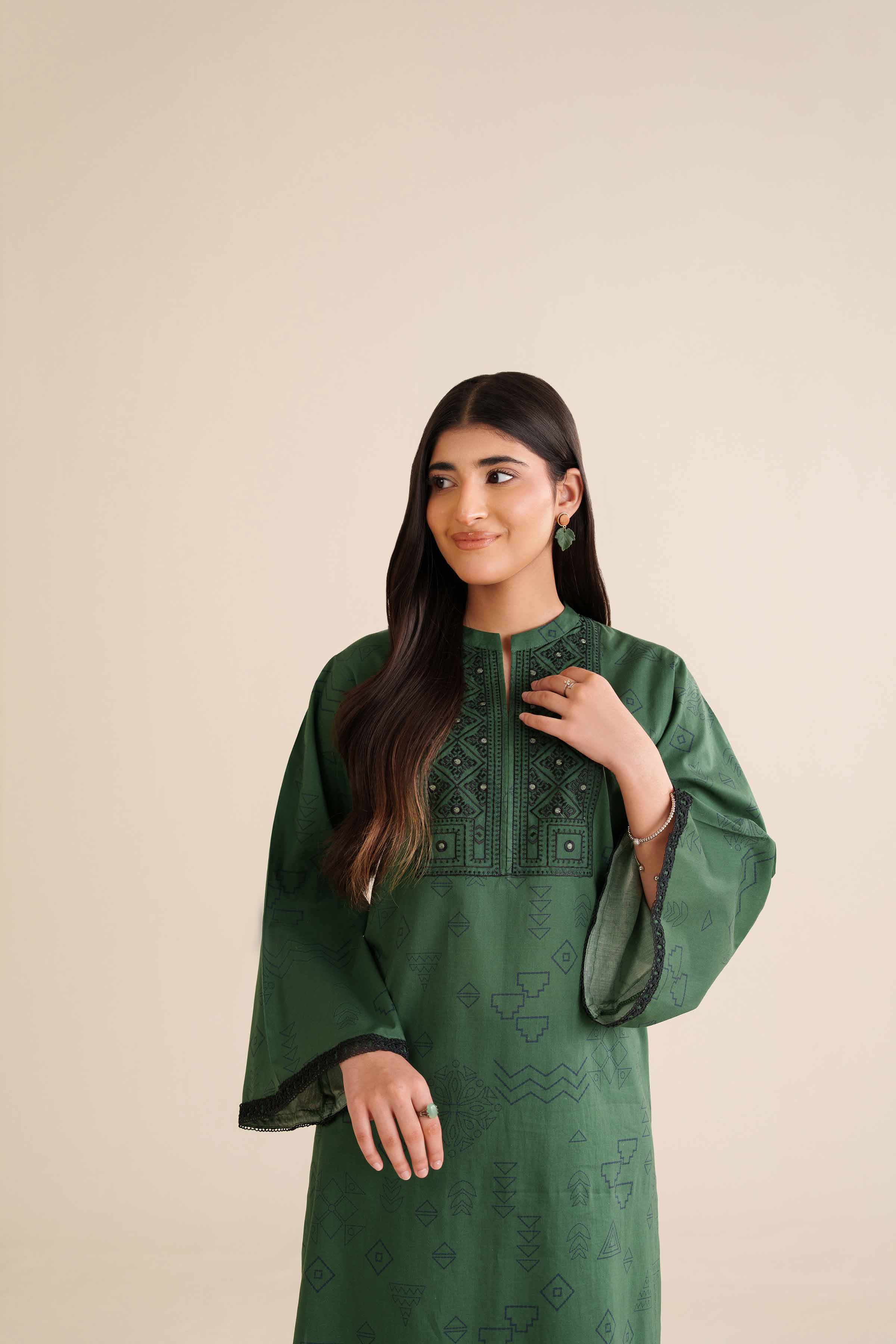 NISHATUAE - Green Embroidered Cambric 2-piece Ready to wear Dress