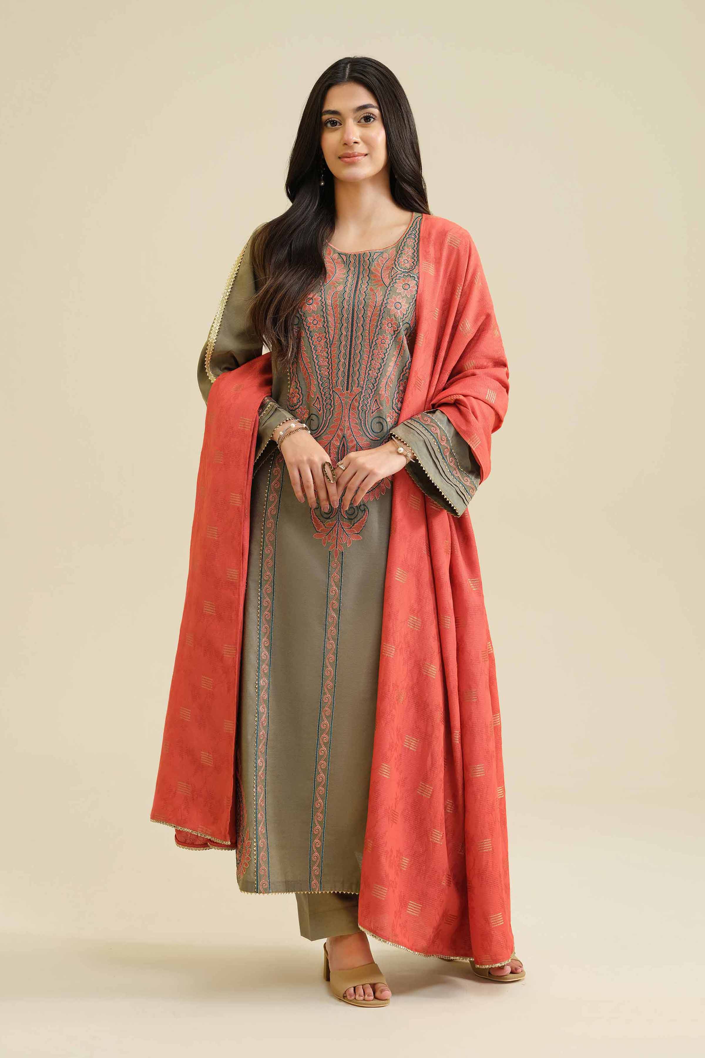 NISHATUAE - Green Embroidered Silk 3-piece Ready to wear Suit