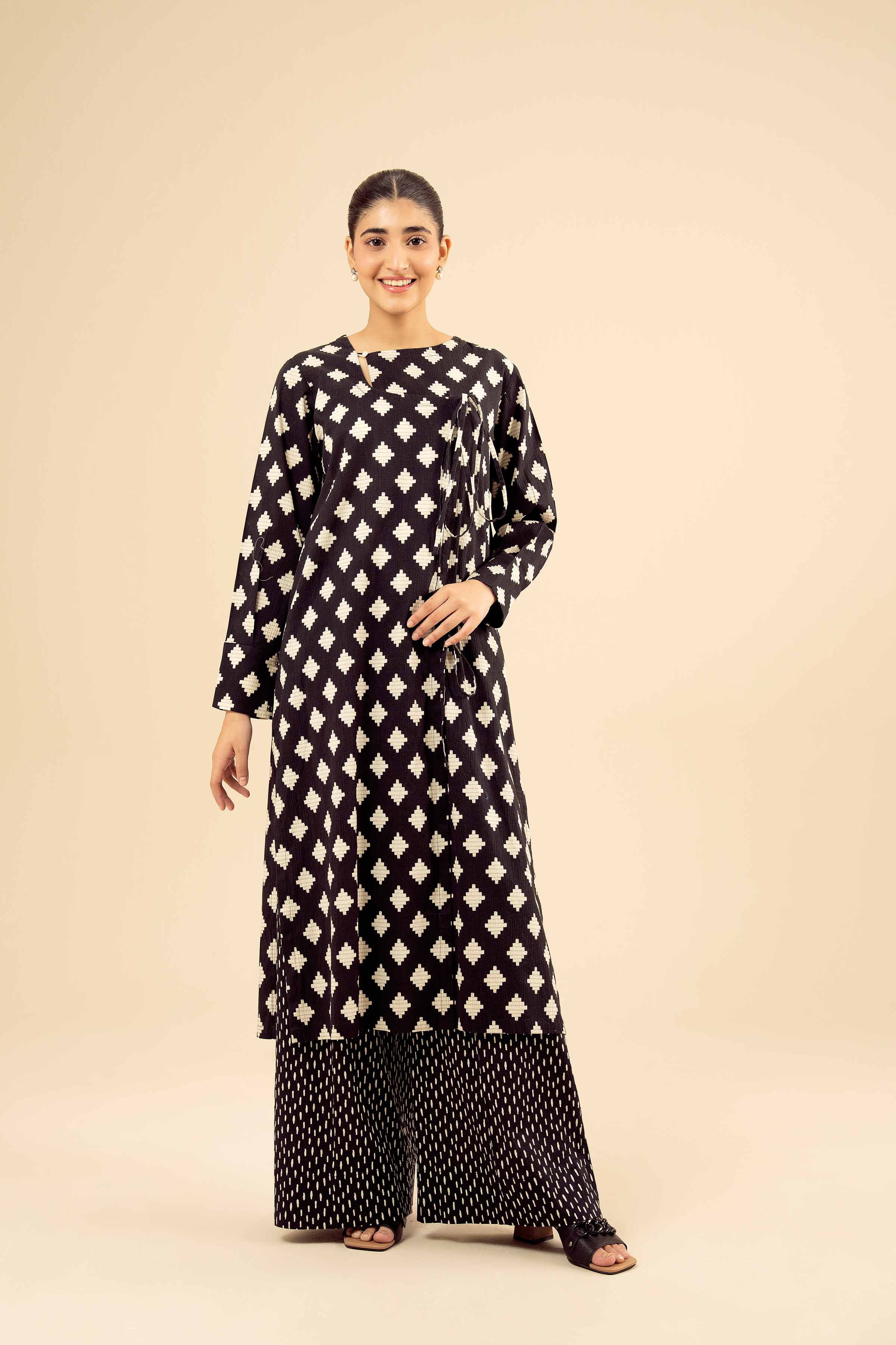 NISHATUAE - Black Printed Crush 2-piece Ready to wear Dress