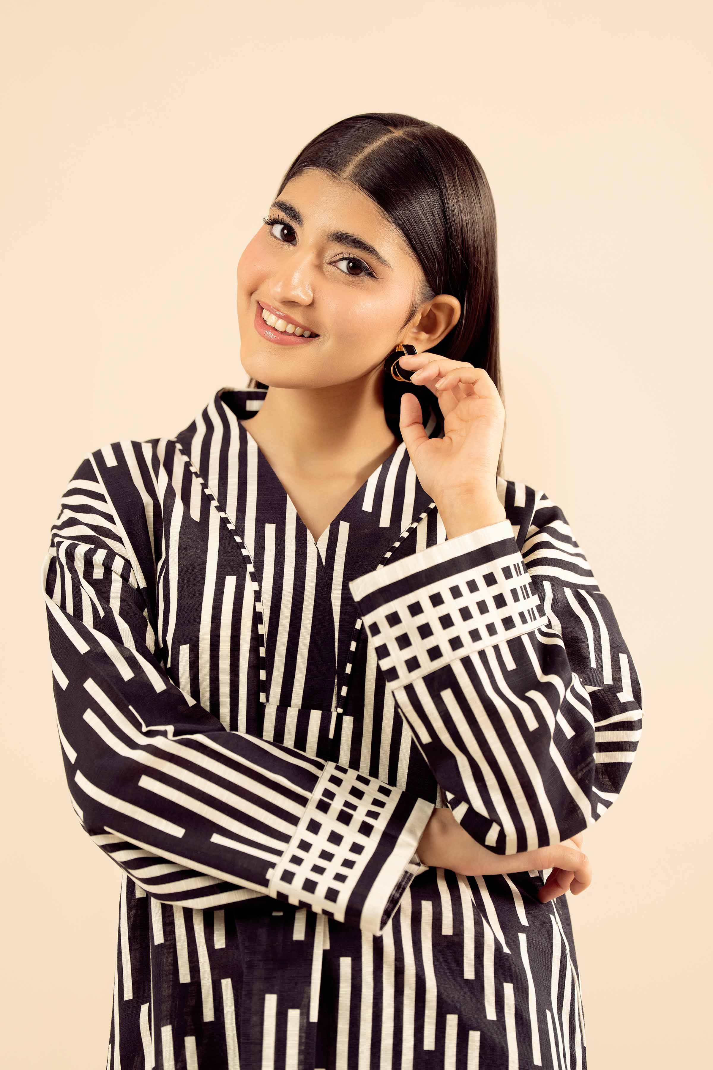 NISHATUAE - Black Printed Khaddar 2-piece Ready to wear Dress