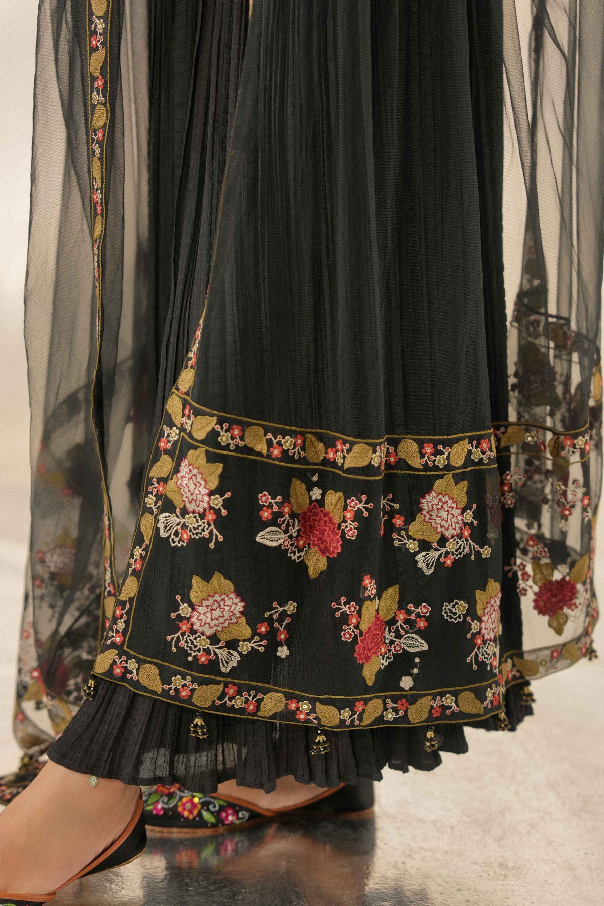 Embroidered Dupatta - ST1DE-LUXE26WV1-5 for Women - Pret Collection | Nishat UAE | Shop Online