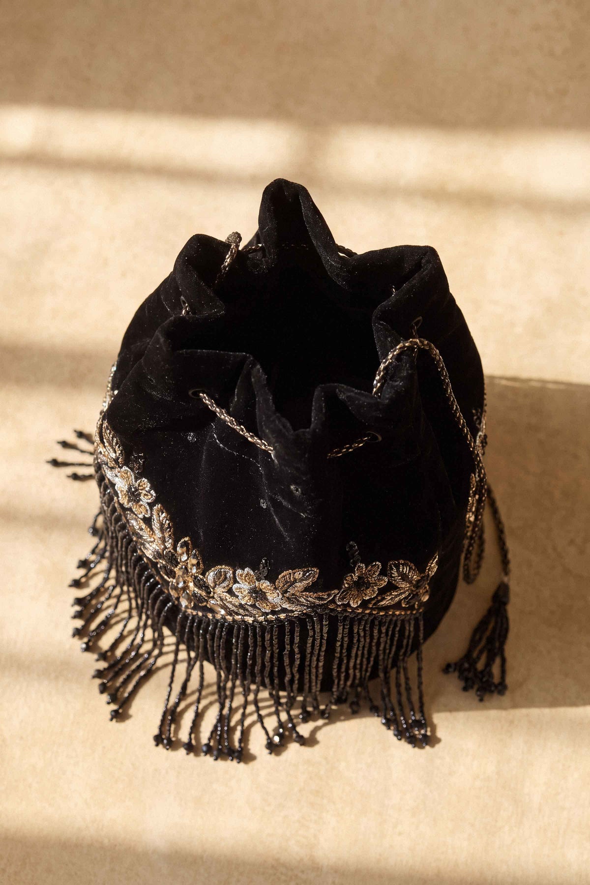 Embroidered Pouch - ST1PE-BOUT26WV1-4