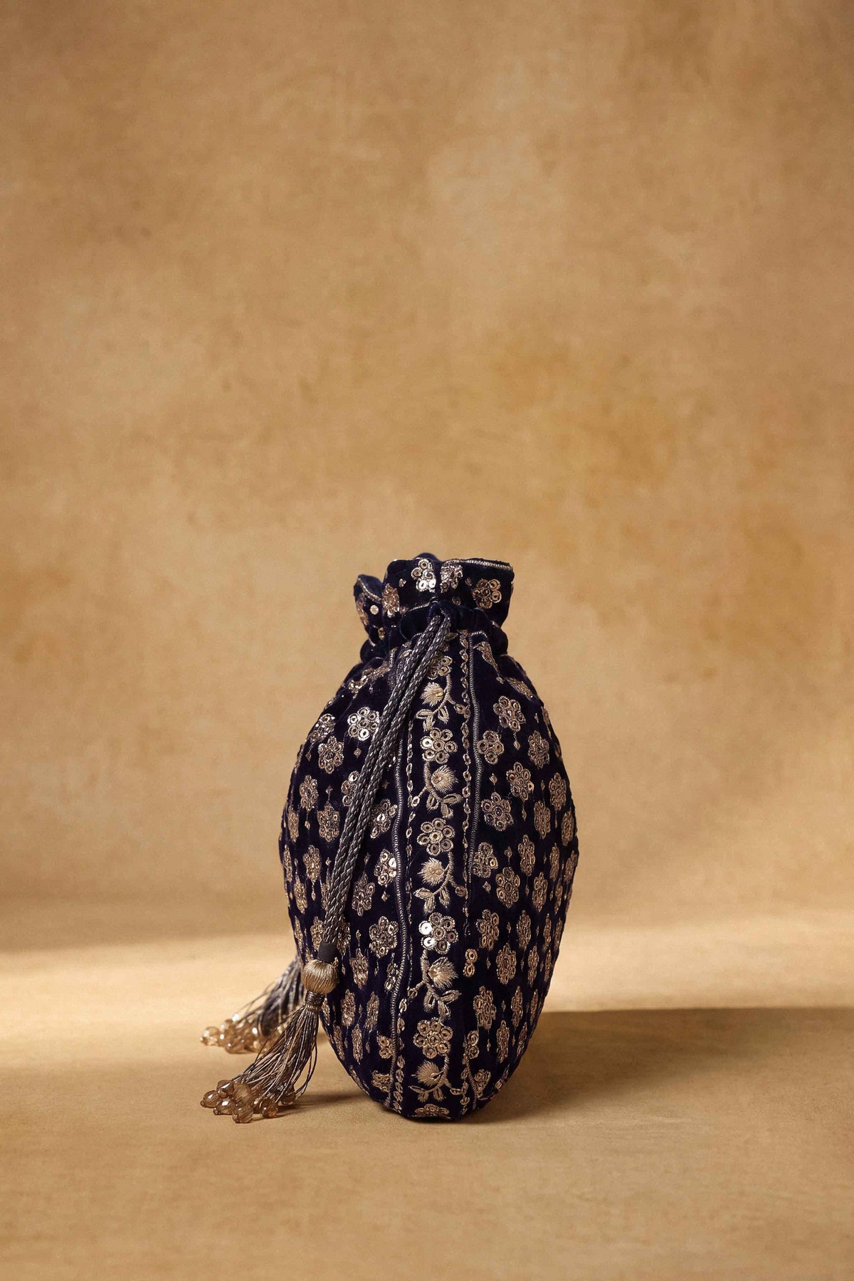 Embroidered Pouch - ST1PE-LUXE26WV1-3