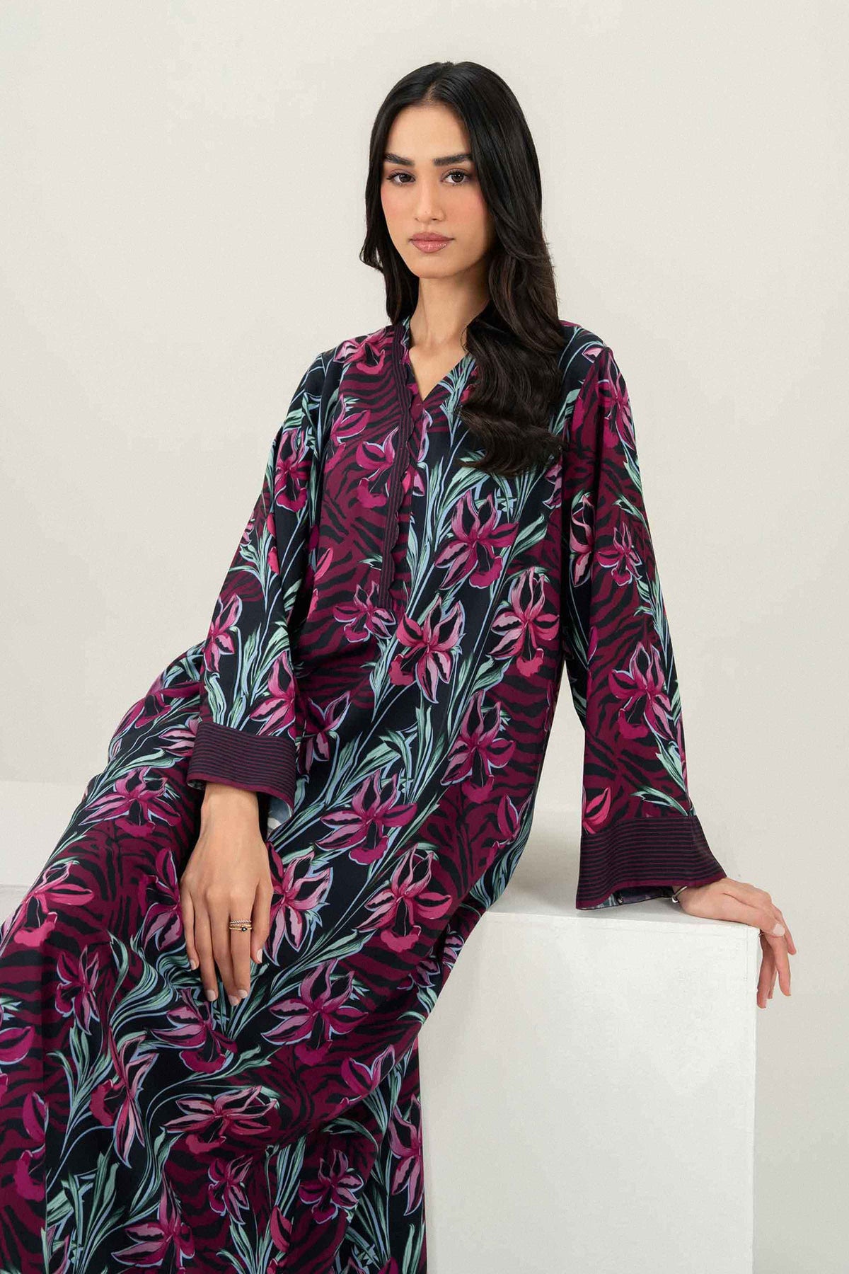 Printed Jalabiya - ST1S-JALA26WV2-14 for Women - Pret Collection | Nishat UAE | Shop Online