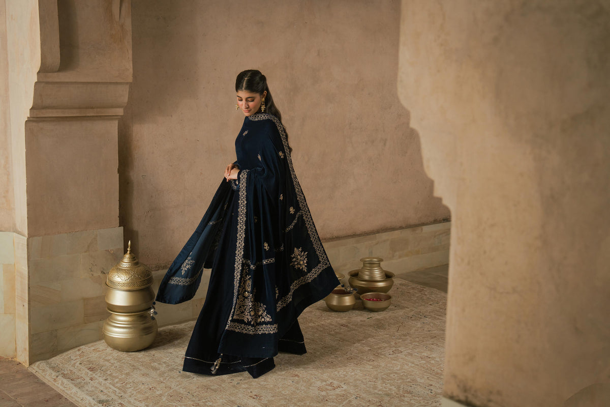 EMBROIDERED SHAWL - ST1SE-LUXE26WV1-8