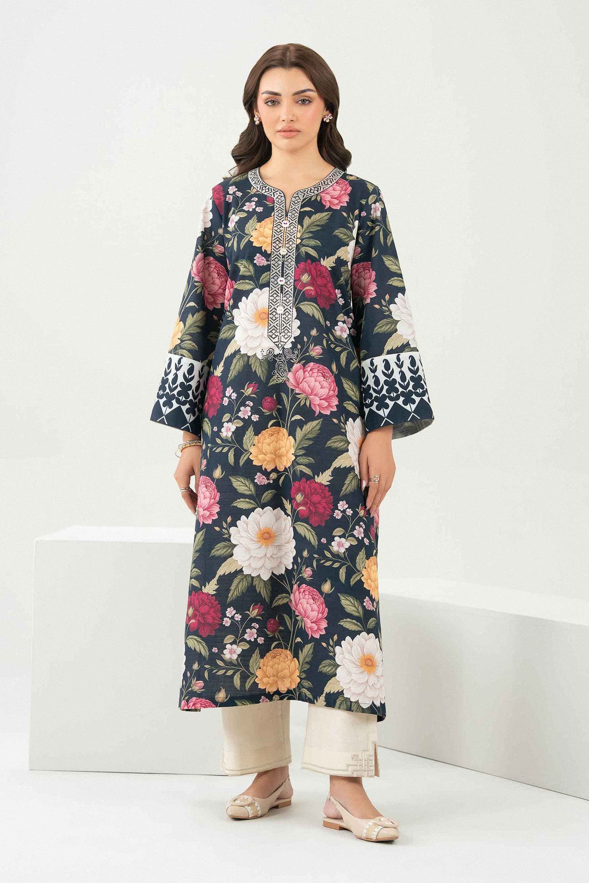 Printed Embroidered Shirt - ST1SE-PRET26WV2-7-for Women - Pret Collection | Nishat UAE | Shop Online