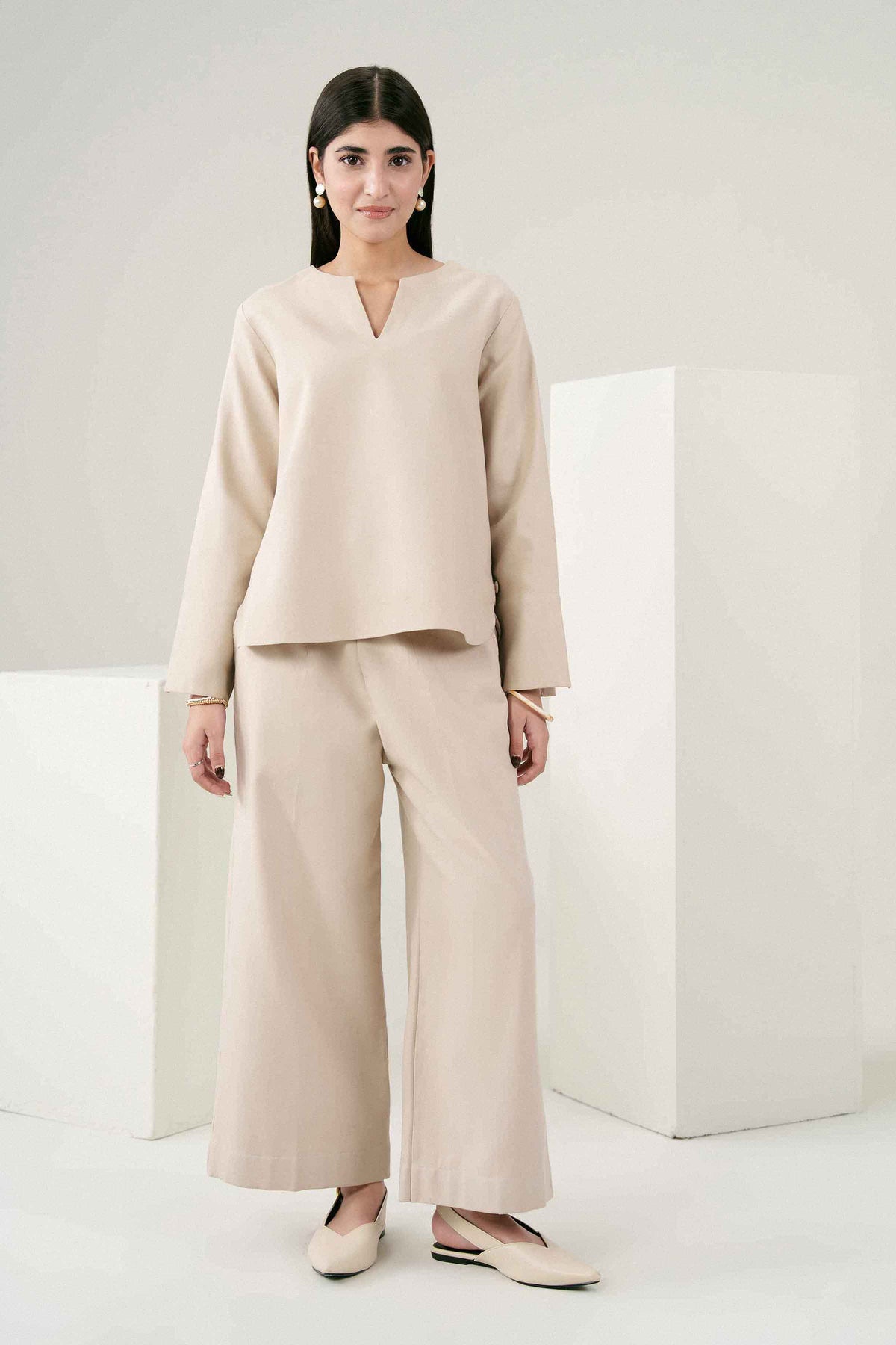 Brown 2-Piece Solid Suit in Yarn Dyed ready-to-wear