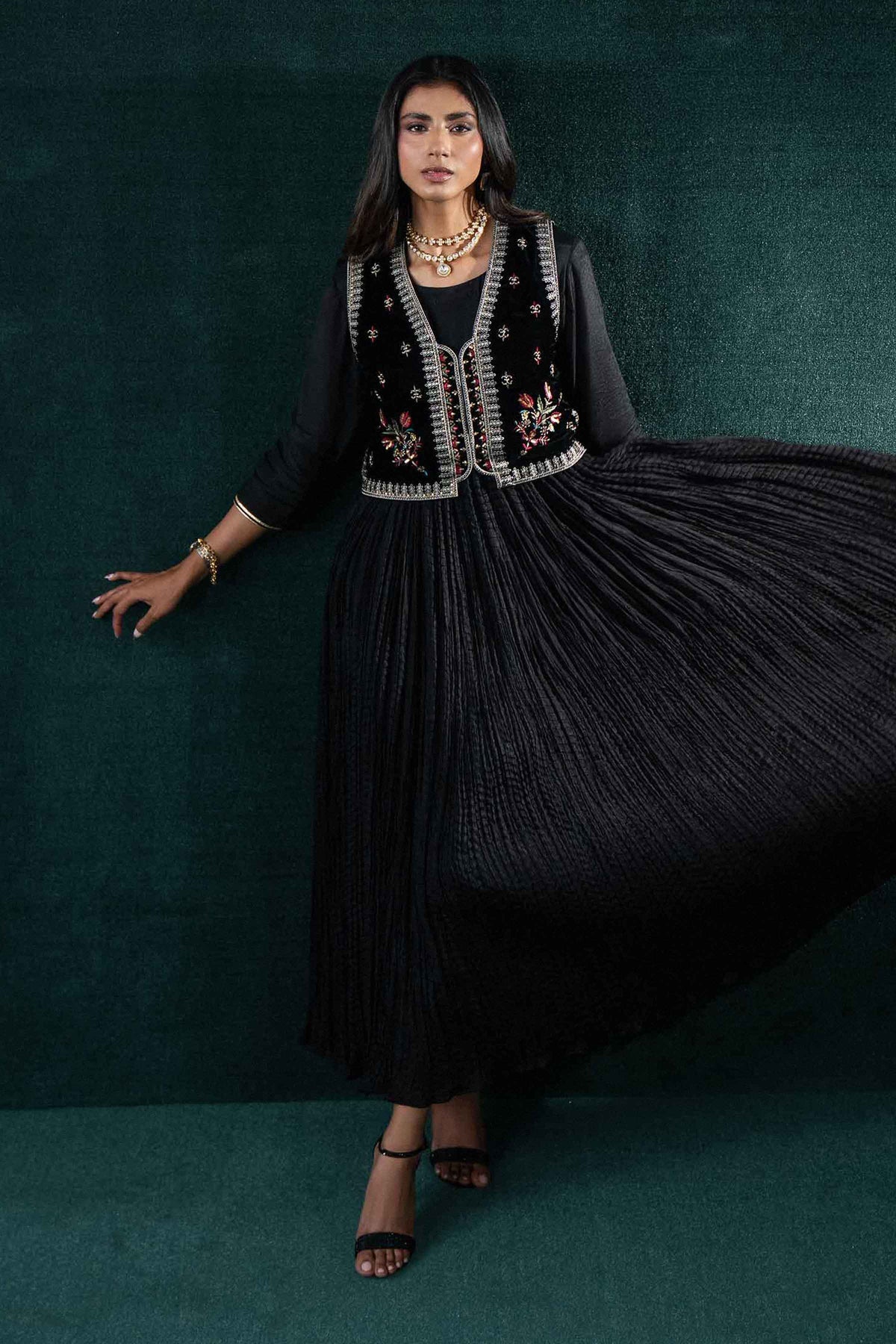2 Piece - Embroidered Suit - ST2PE-BOUT26WV1-6