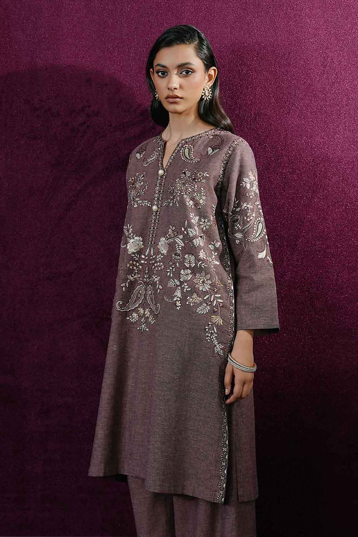 2 PIECE - EMBROIDERED SUIT - ST2PE-BOUT26WV2-17 for Women - Boutique Collection | Nishat UAE | Shop Online