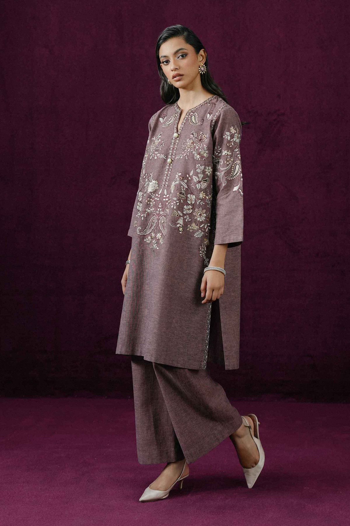 2 PIECE - EMBROIDERED SUIT - ST2PE-BOUT26WV2-17 for Women - Boutique Collection | Nishat UAE | Shop Online