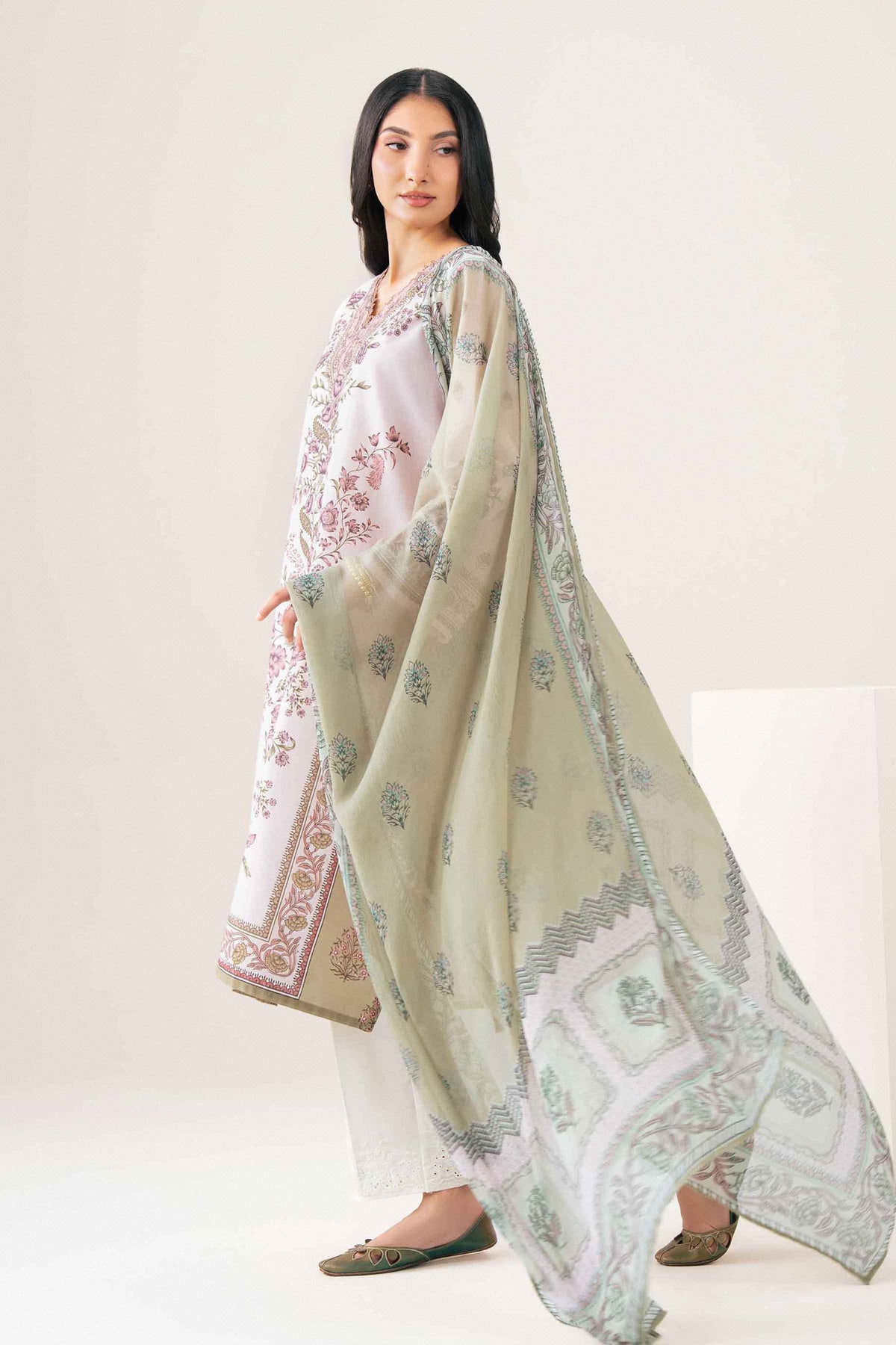 Pink 2-Piece Printed Suit in Cambric ready-to-wear