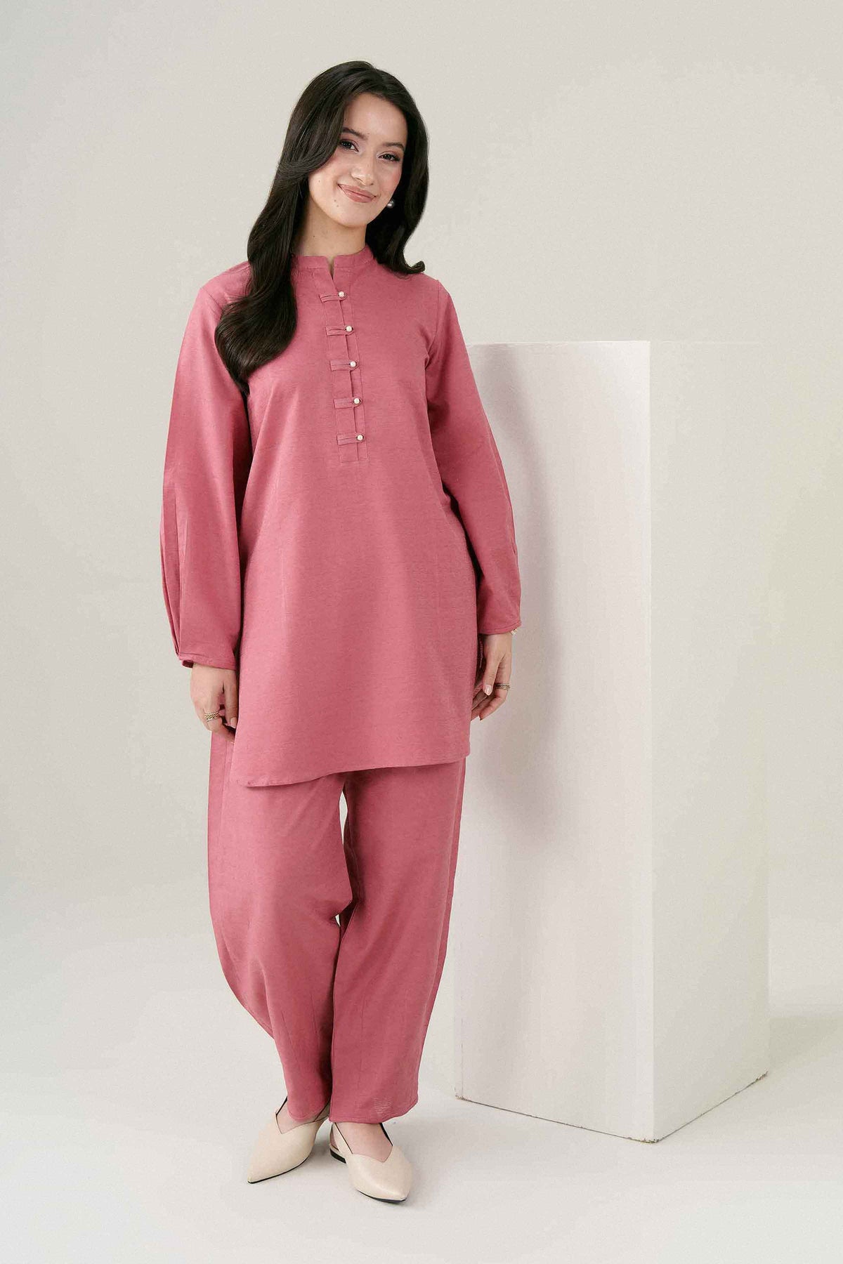 Pink 2-Piece Solid Suit in Jacquard ready-to-wear