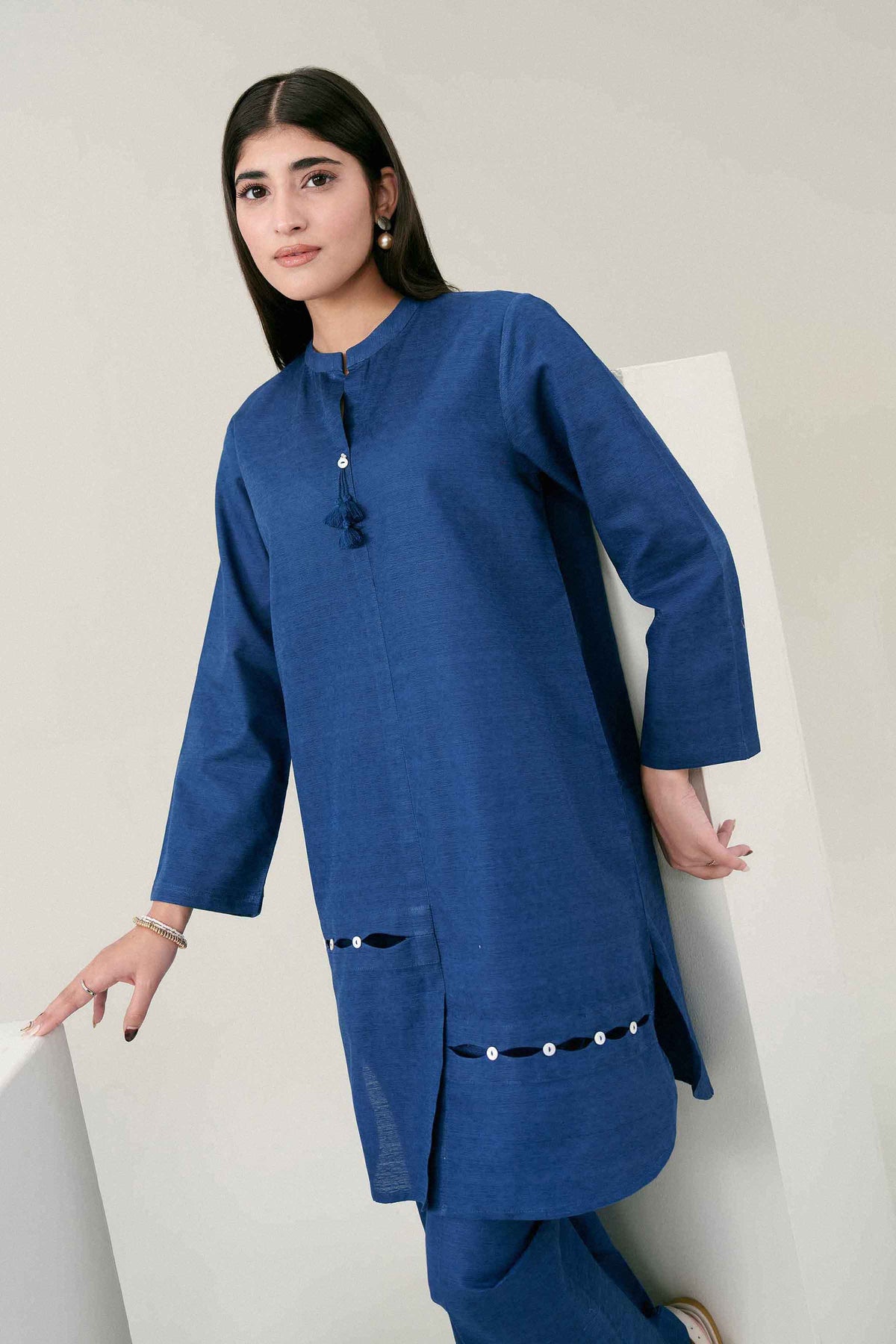 Blue 2-Piece Solid Suit in Jacquard ready-to-wear