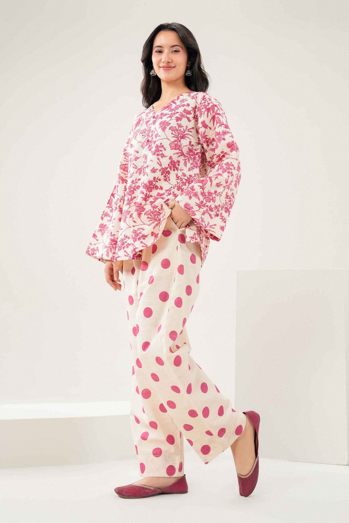 2 PIECE - PRINTED SUIT - ST2ST-PRET26WV3-10 for Women - Pret Collection | Nishat UAE | Shop Online
