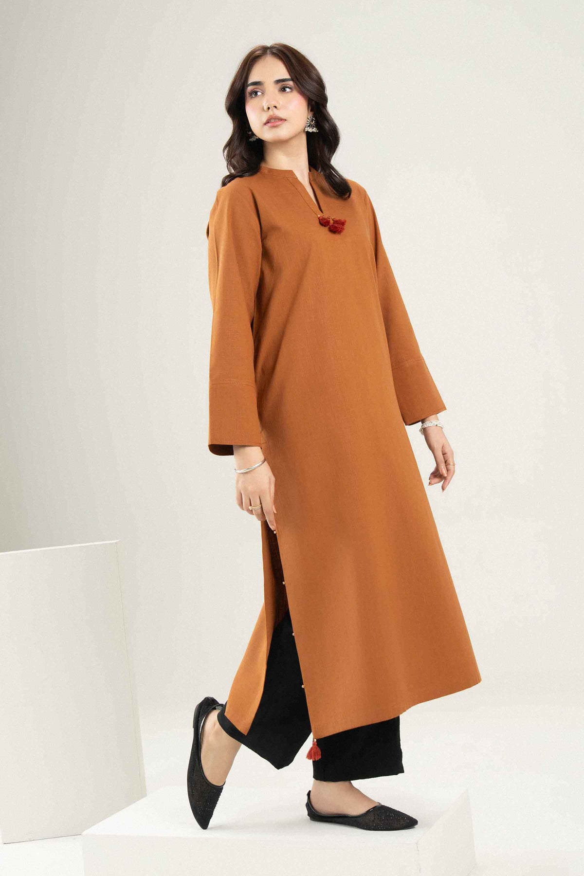 Brown Solid Shirt in Yarn Dyed ready-to-wear