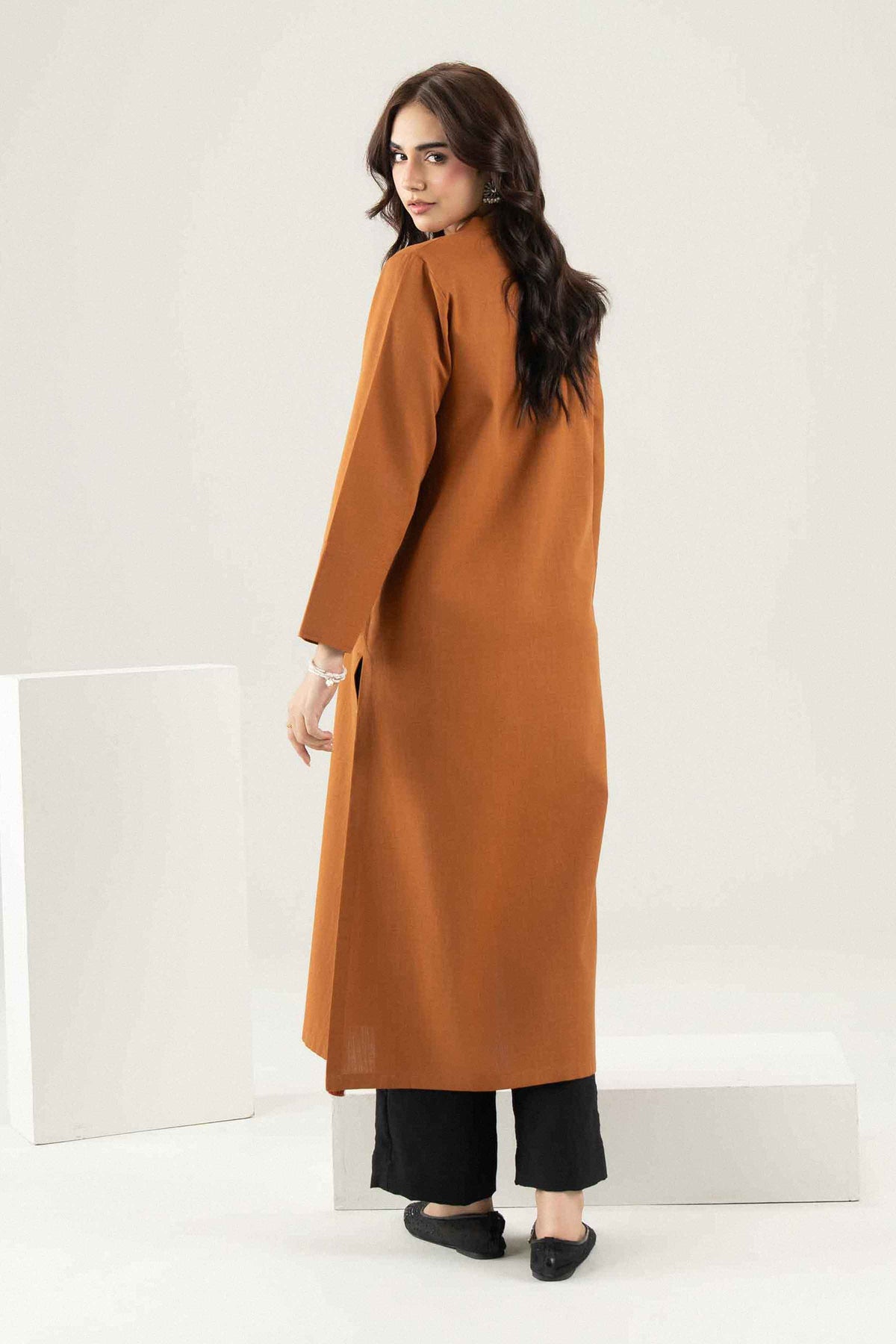 Brown Solid Shirt in Yarn Dyed ready-to-wear