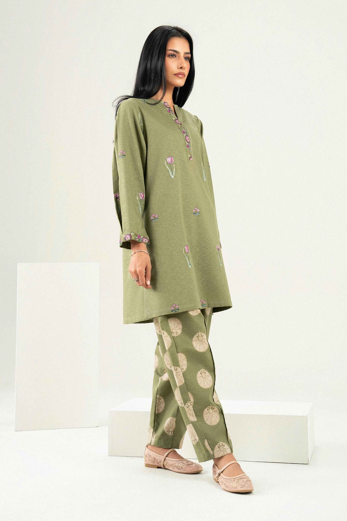 Green 2-Piece Embroidered Suit in Karandi ready-to-wear