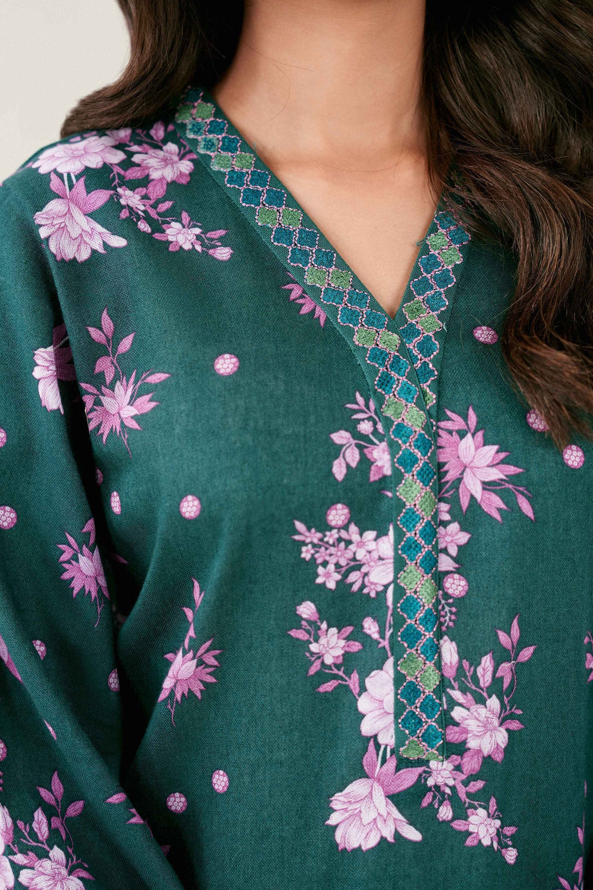 Green 2-Piece Printed Embroidered Suit in Khaddar ready-to-wear