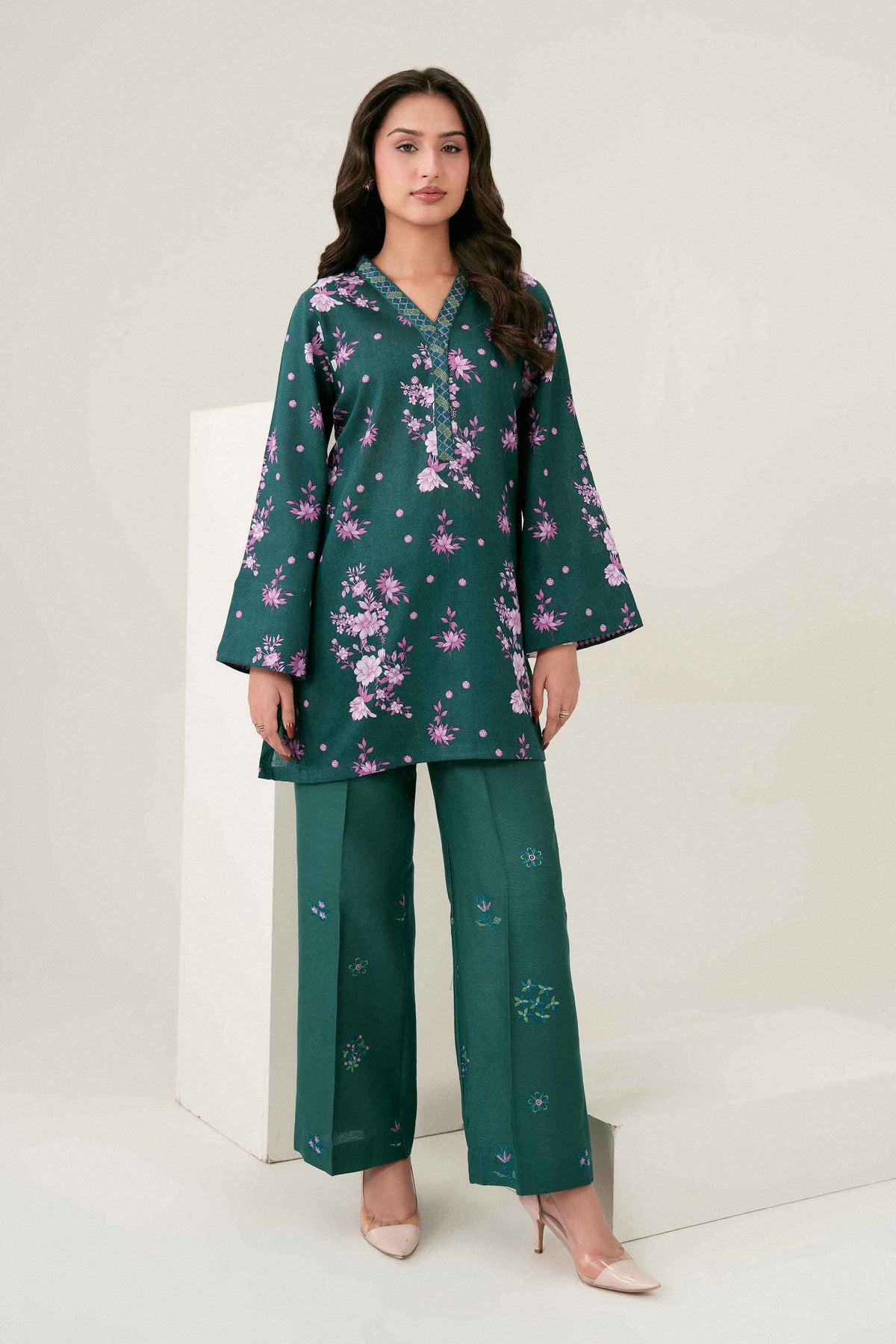 Green 2-Piece Printed Embroidered Suit in Khaddar ready-to-wear