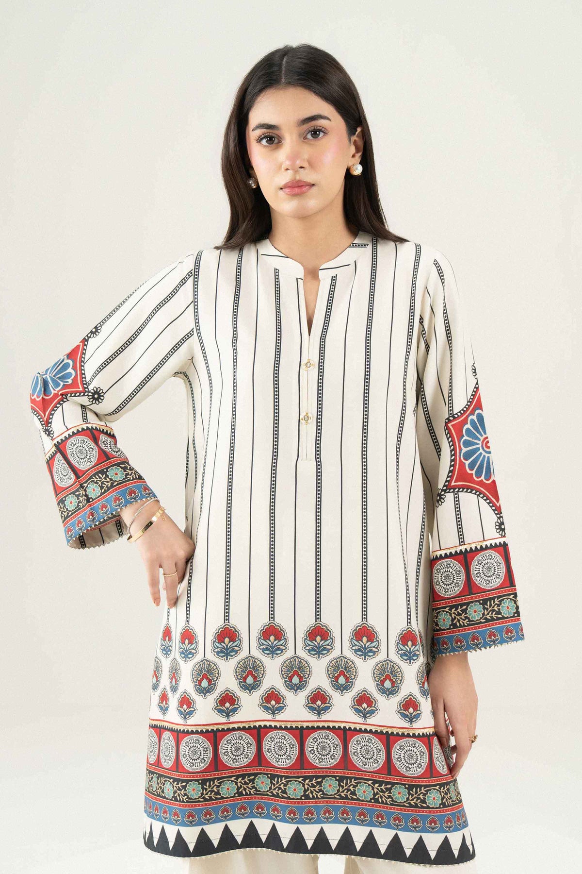 Off White 2-Piece Printed Suit in Linen ready-to-wear