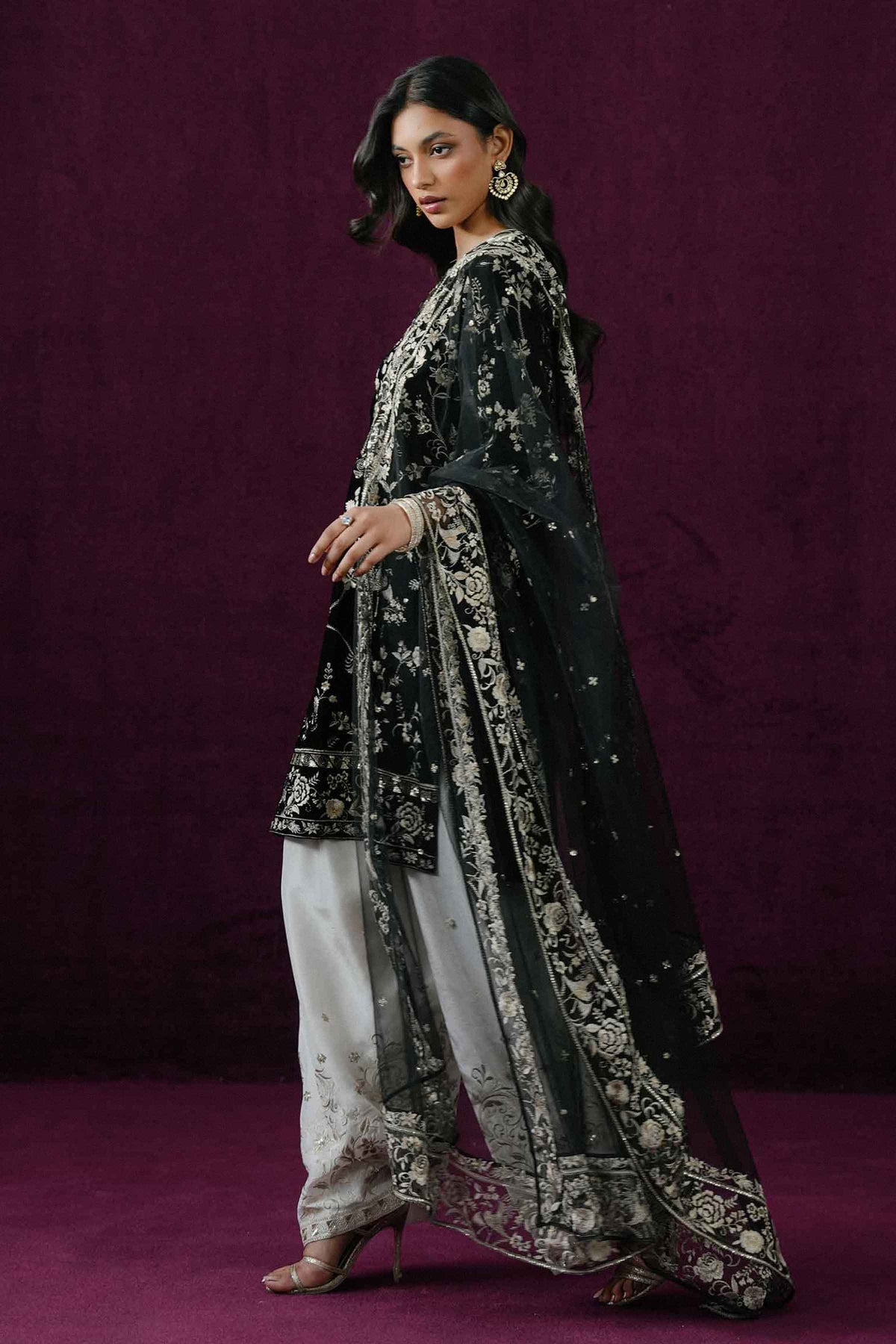 3 PIECE - EMBROIDERED SUIT - ST3PE-BOUT26WV1-23 for Women - Boutique Collection | Nishat UAE | Shop Online