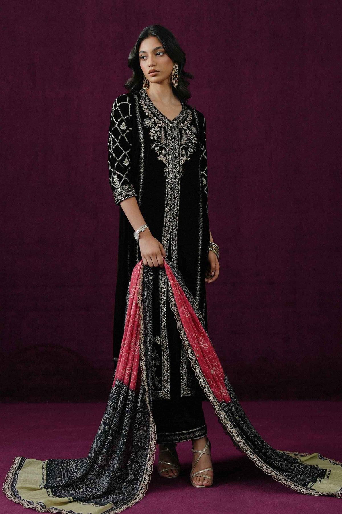 3 PIECE - EMBROIDERED SUIT - ST3PE-BOUT26WV2-28 for Women - Boutique Collection | Nishat UAE | Shop Online