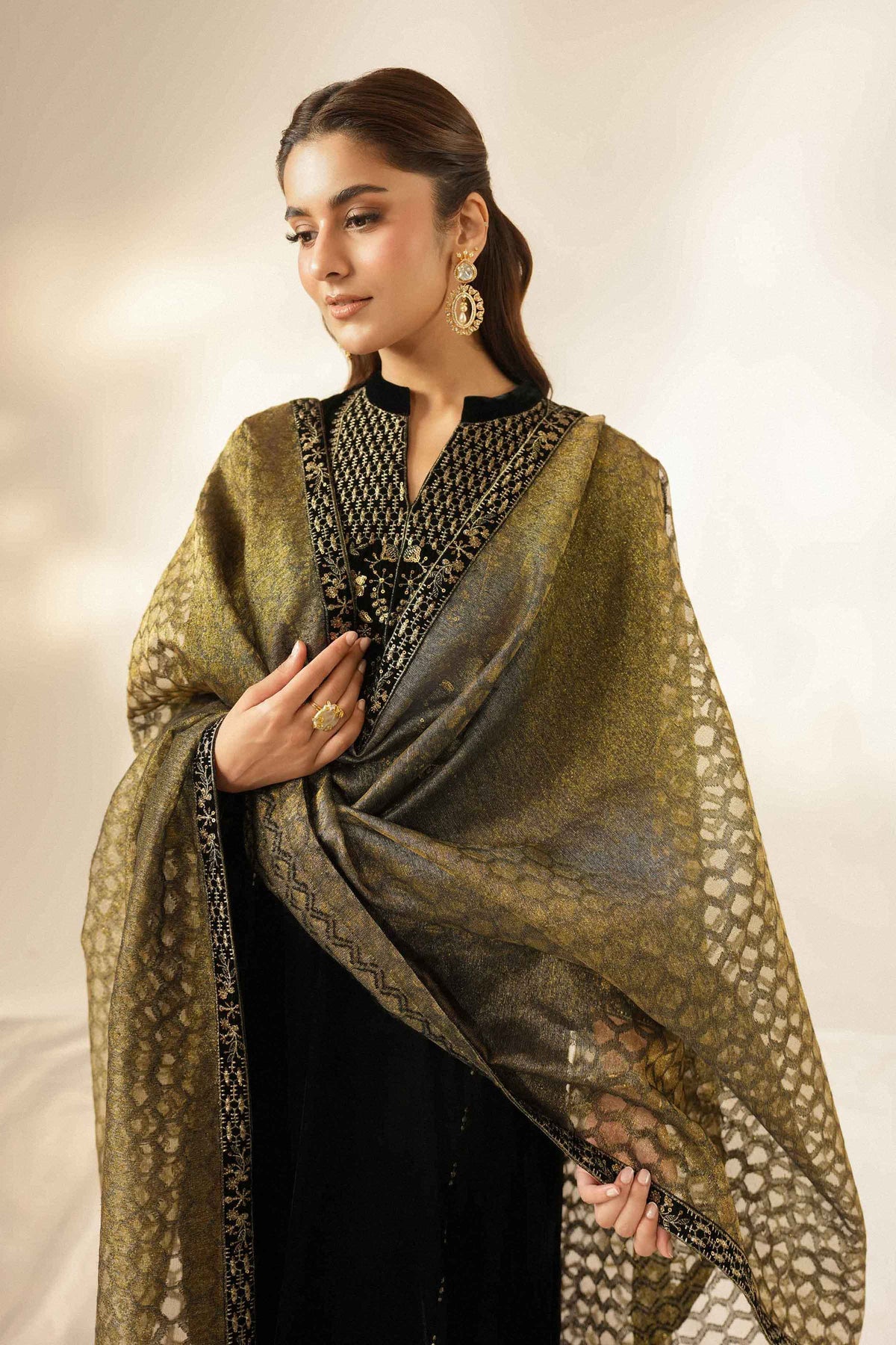 3 Piece - Embroidered Suit - ST3PE-LUXE26WV1-57