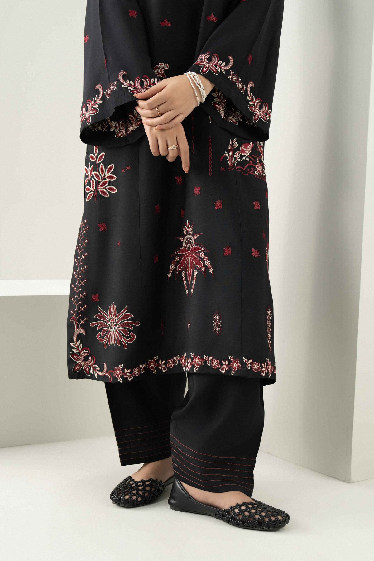 Black 3-Piece Printed Embroidered Suit in Silk ready-to-wear